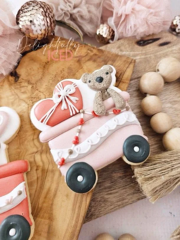 Valentine's Day Cookies Toowoomba Royal Icing — Cas' Cakery