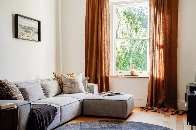 flax_at_duck_reach_living_luxury_accommodation_launceston.jpg