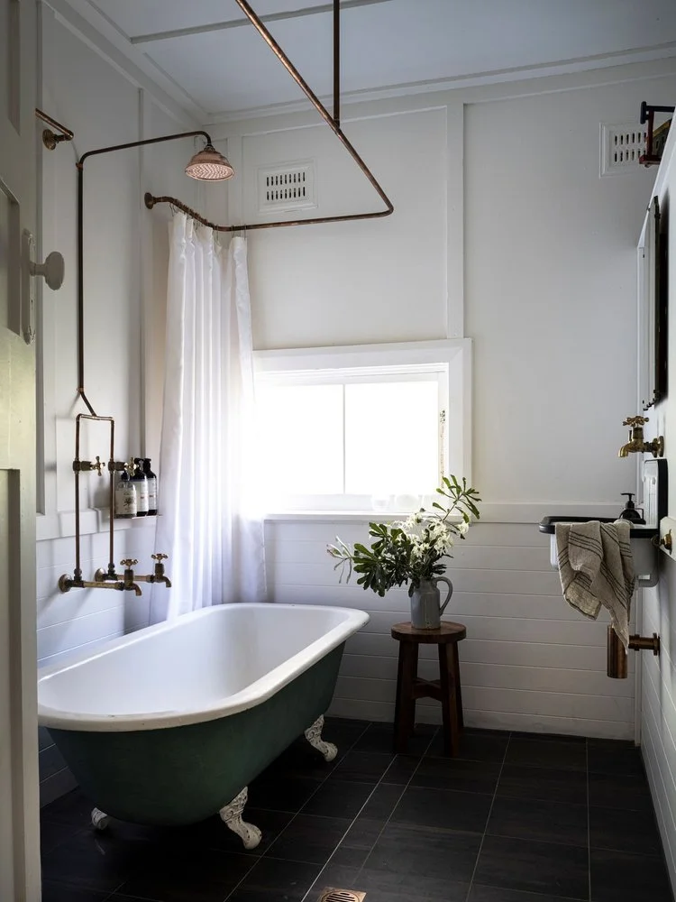 Riverbreeze_on_the_Hawkesbury_bathroom.jpg