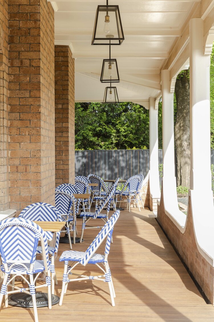 Byng+St+Hotel-Heritage-Verandah-Dining-Orange-NSW-Historic+Stays.jpg
