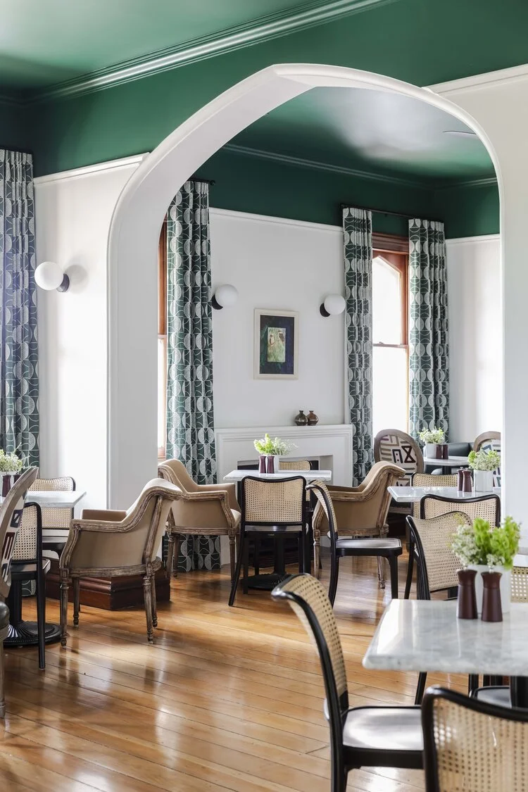 Byng+St+Hotel-Yallungah+Dining+Room-Historic+Stays.jpg