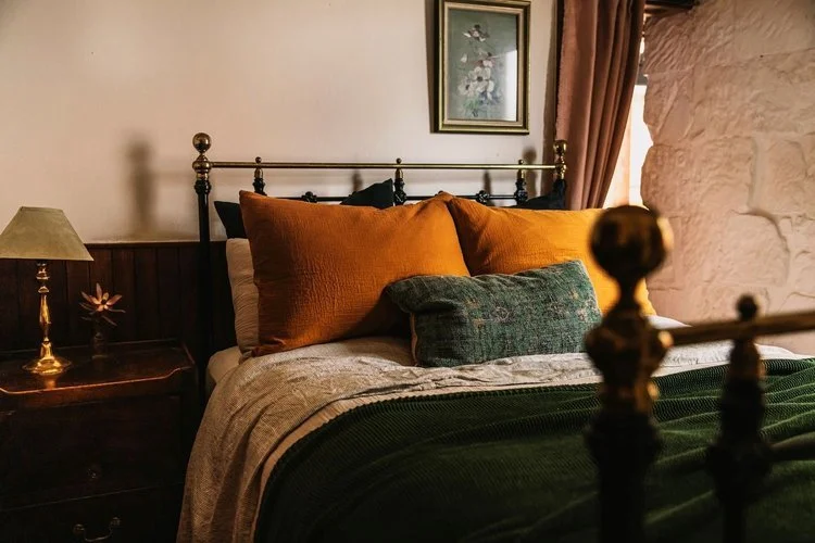 101_Oatlands_tasmania_bedroom.jpg