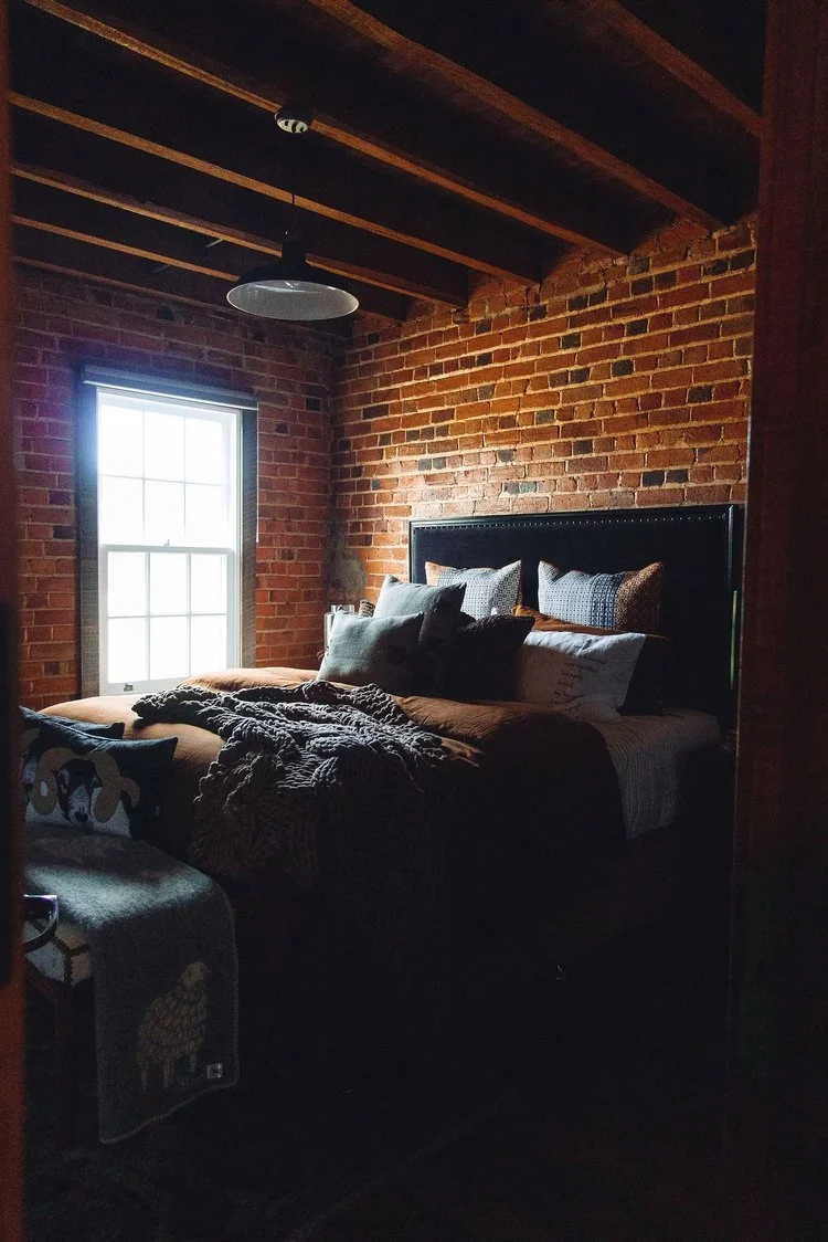 calstock_estate_tasmania_bedroom_historic_stays.jpg