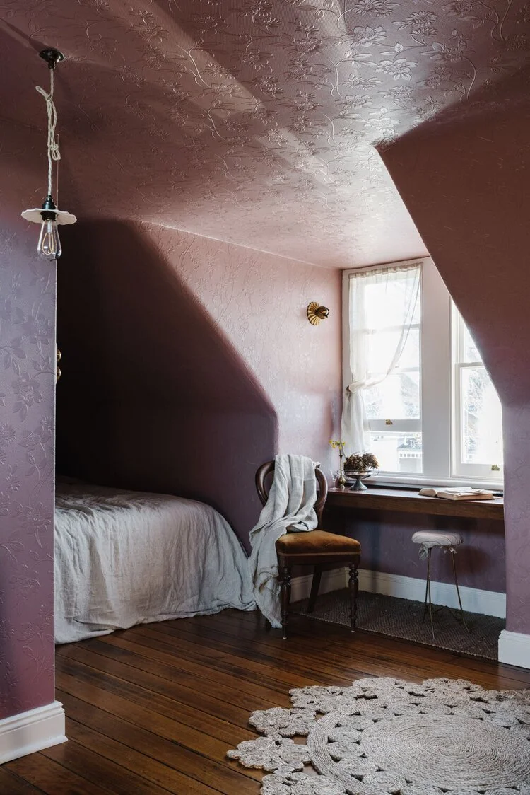 Lumière+Lodge+bedroom+Hobart.jpg