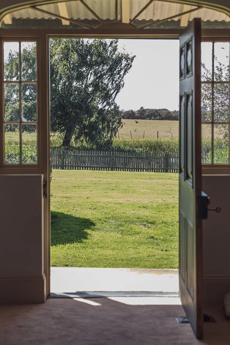 clayfield_homestead_georgian_entry_door_tasmania.jpg