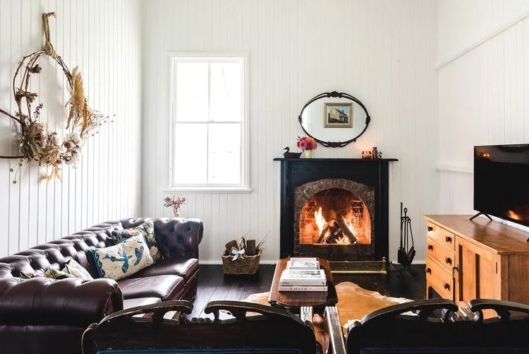 bridge+street+cottage-stanthorpe-lounge.jpg
