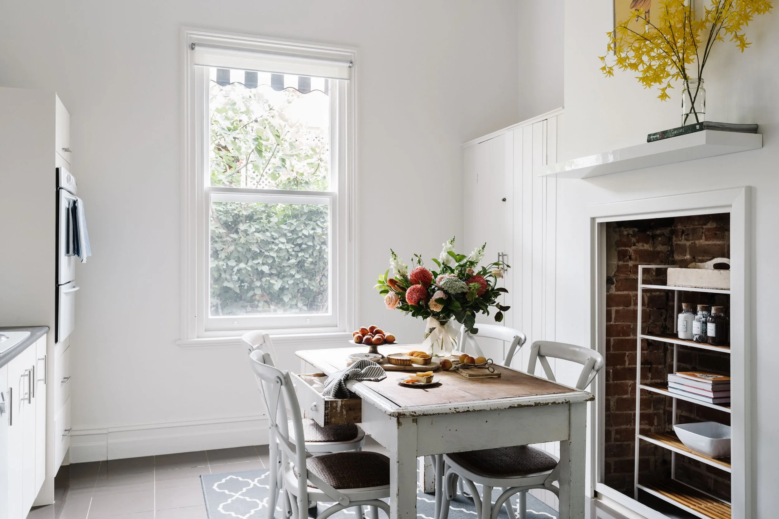 Ms Evelyn's_adelaide_mile end_dining.jpg