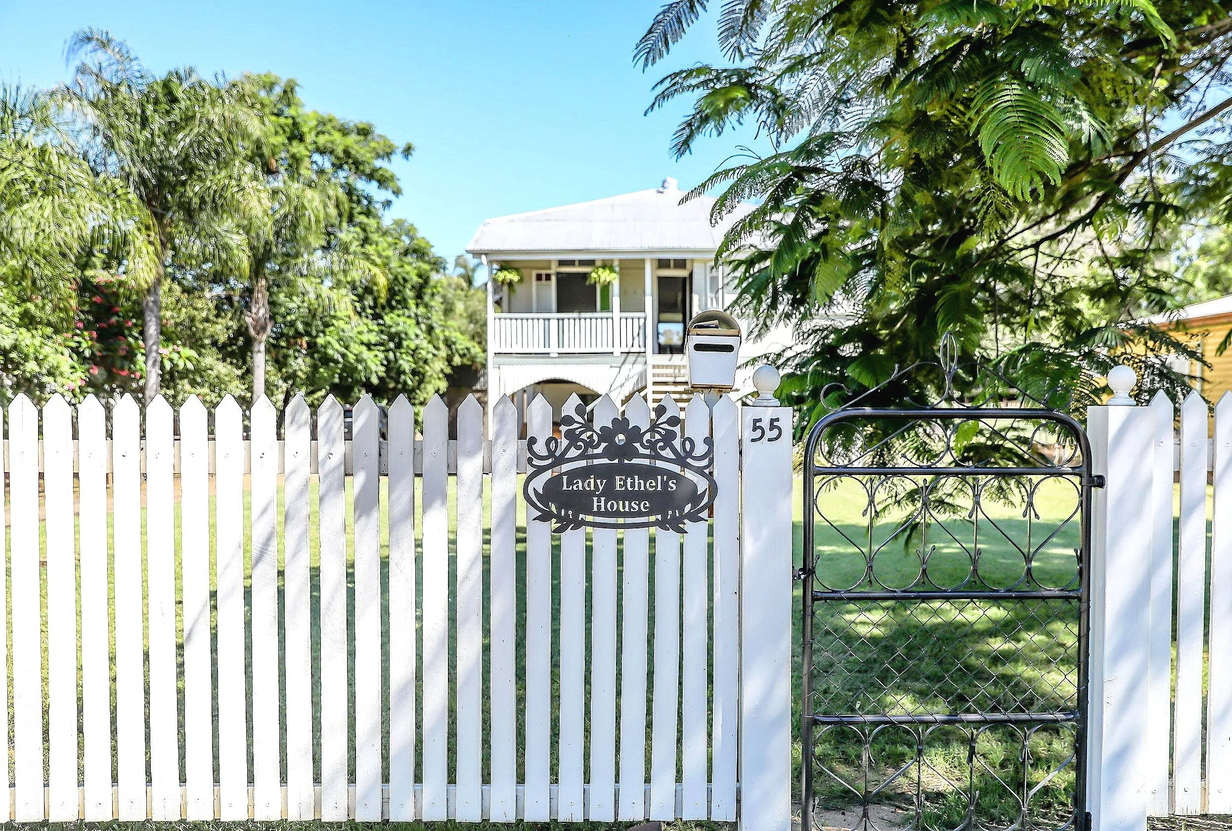 lady_ethels_house_airbnb_accommodation_queensland_historic_stays.jpg