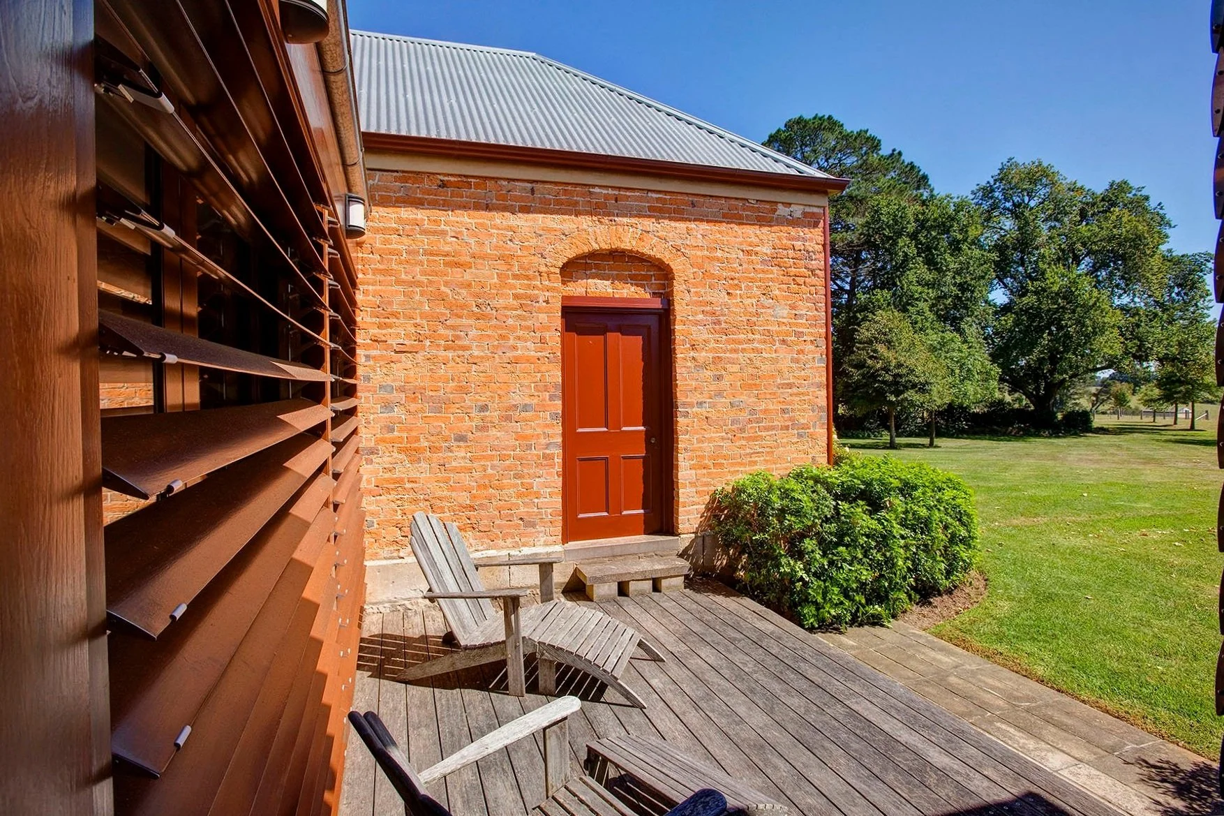 vine_lodge_exeter_historic_stays.jpg