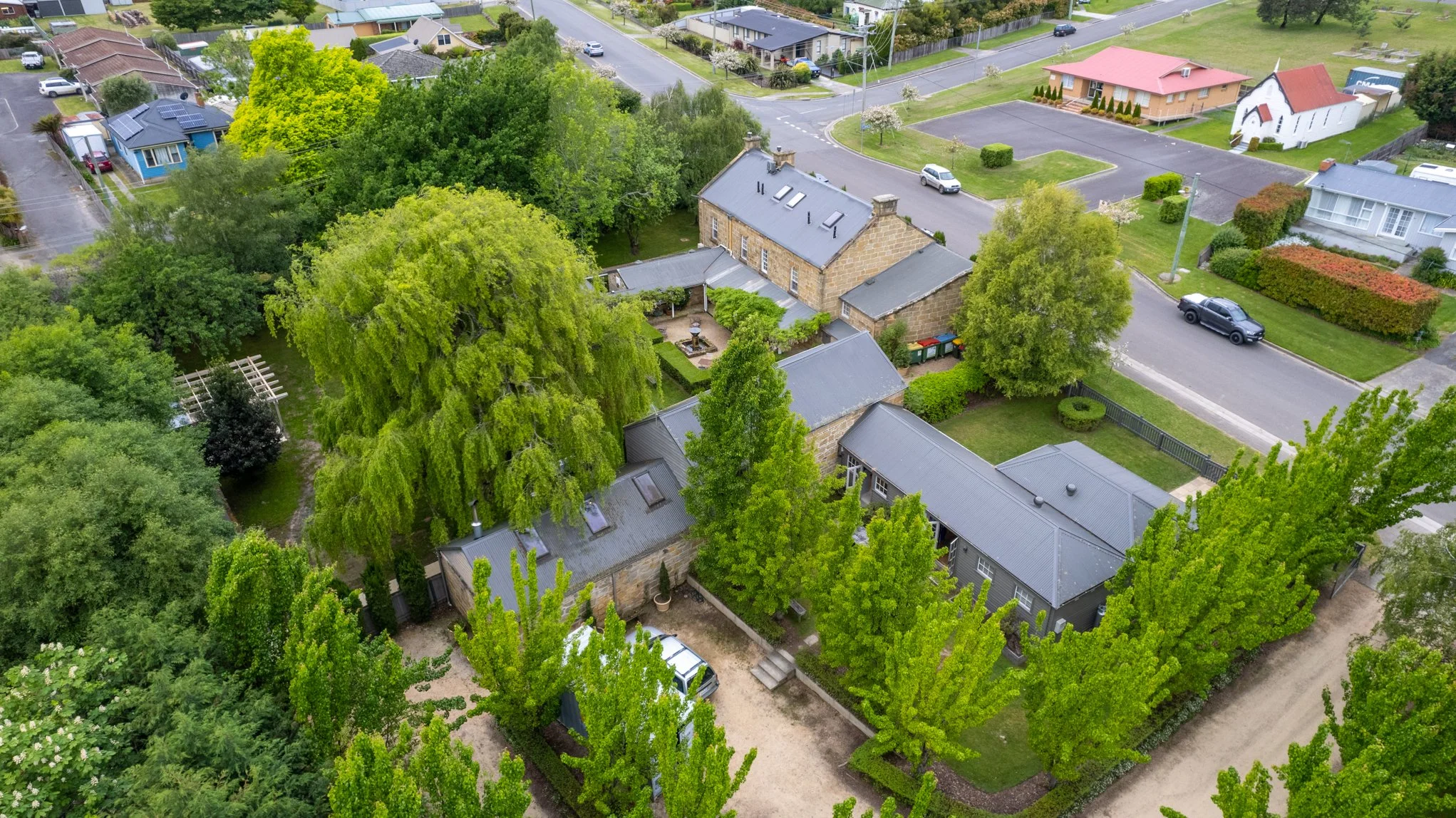 Red_Feather_Inn___aerials_0005.jpg