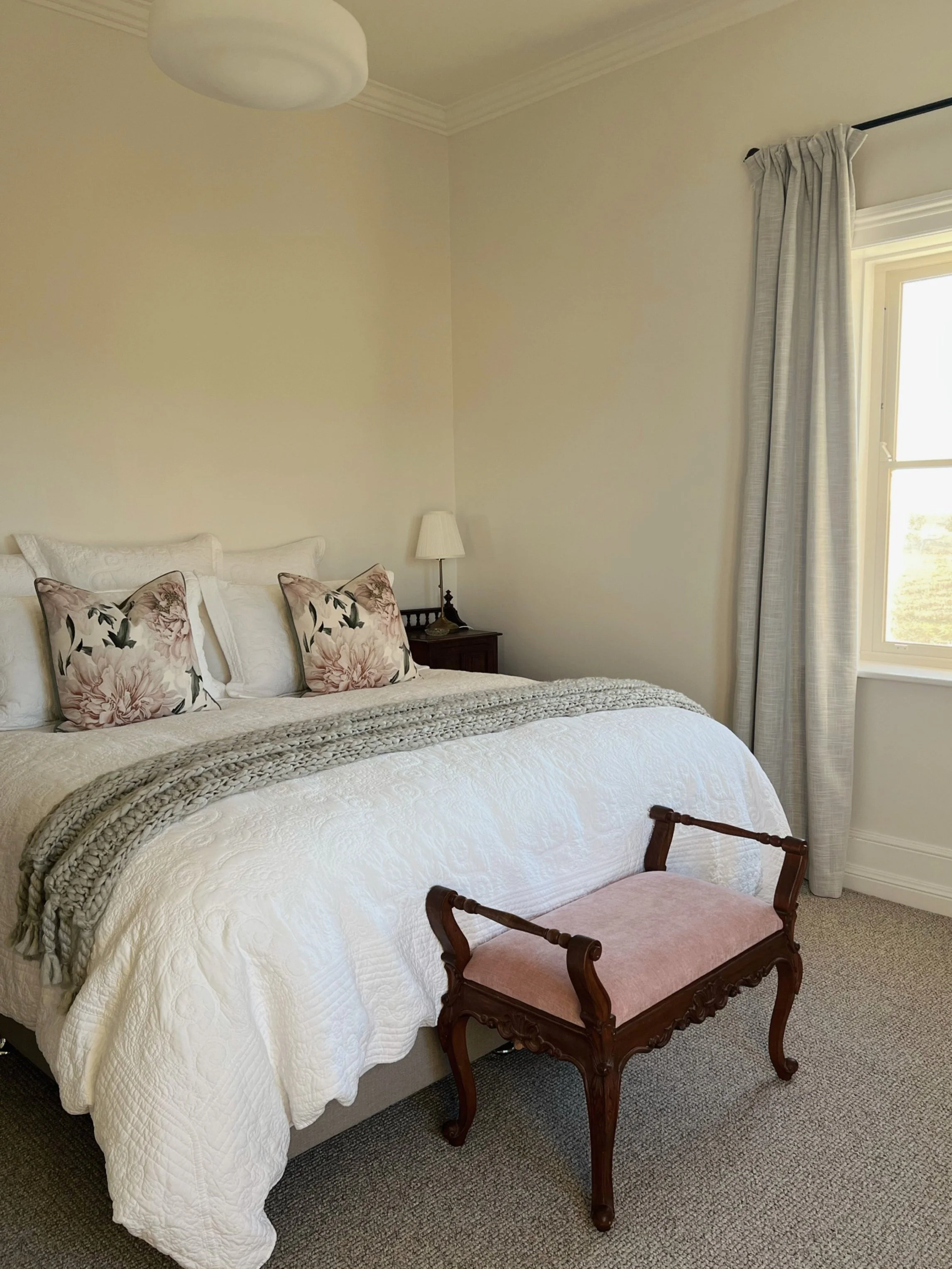 yarras+historic+bedroom+.jpg