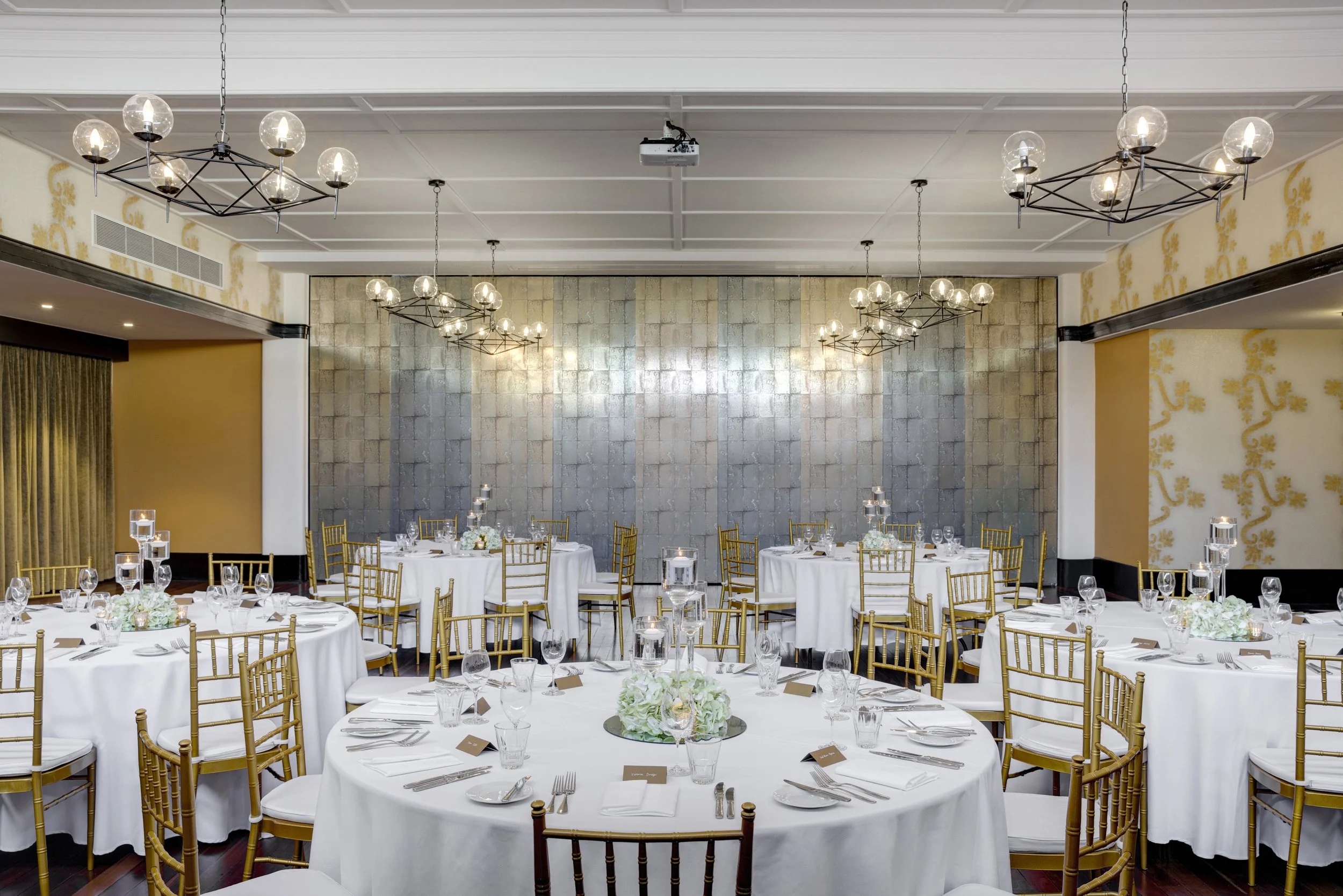 hotel-kurrajong-canberra-kurrajong-room-wedding-01-2016.jpg
