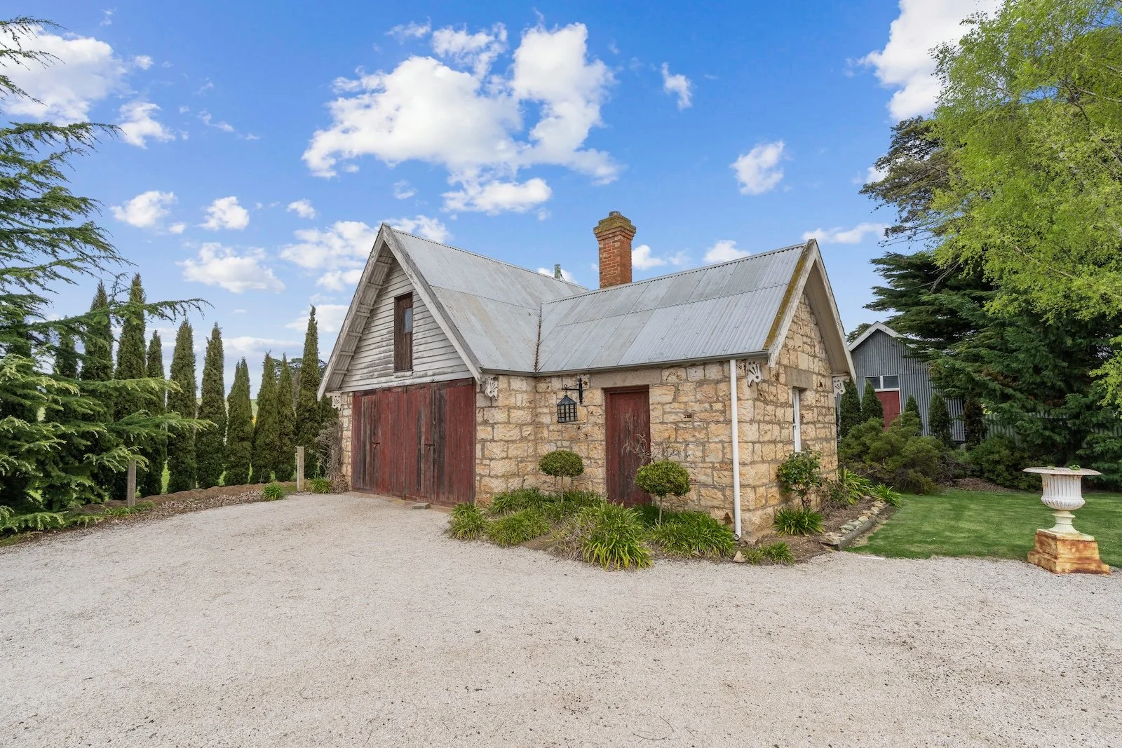 90 Mona Vale Road-ross-tasmania-for-sale.jpg