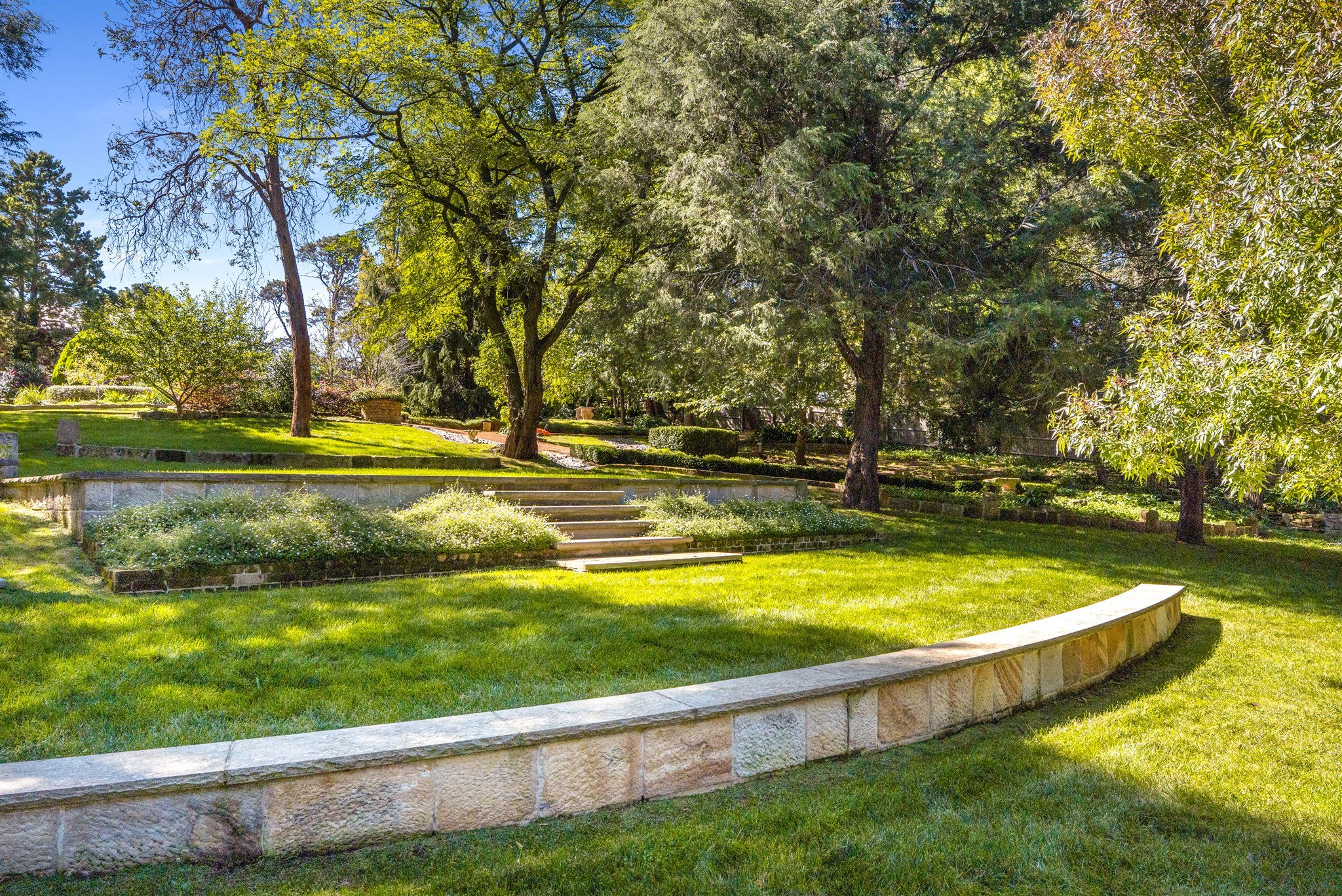 3_Market_Place_Berrima_NSW_garden.jpg