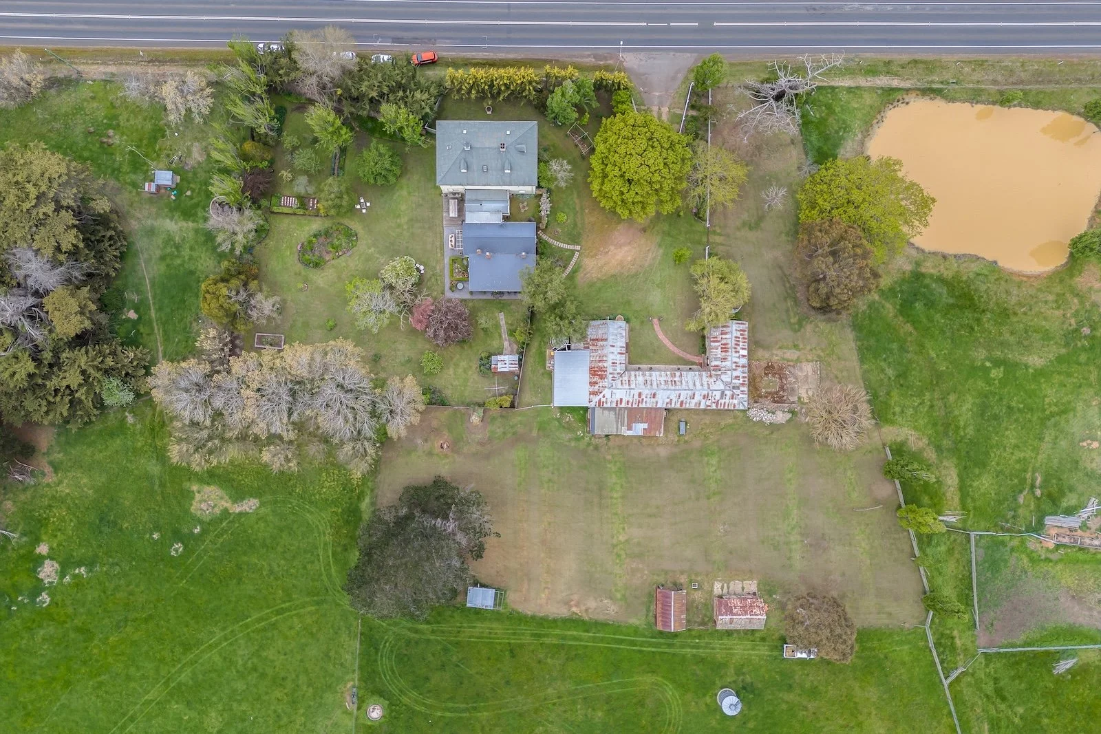 cleveland-house-tasmania-for-sale-australia-heritage-aerial-view.jpg