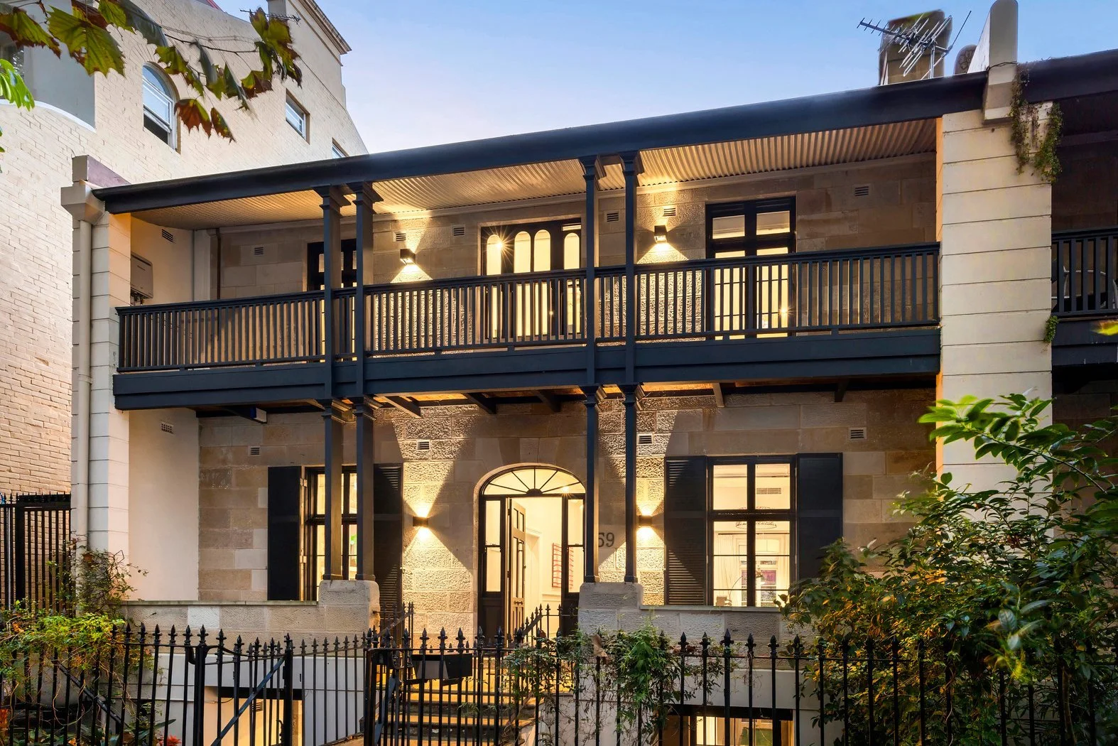 59-victoria-street-potts-point-sydney-for-sale-front-facade-evening.jpg