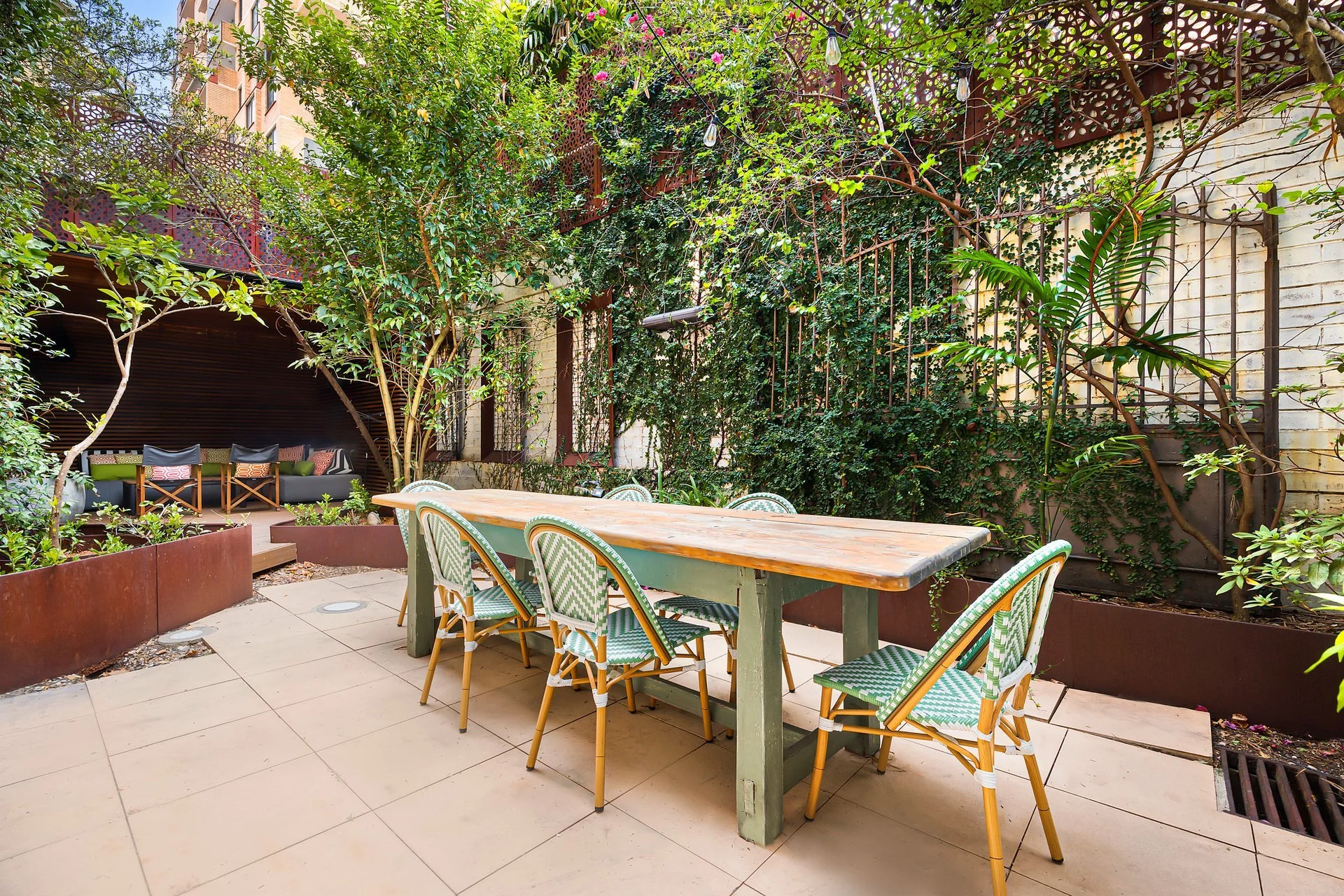 59-victoria-street-potts-point-sydney-for-sale-garden.jpg