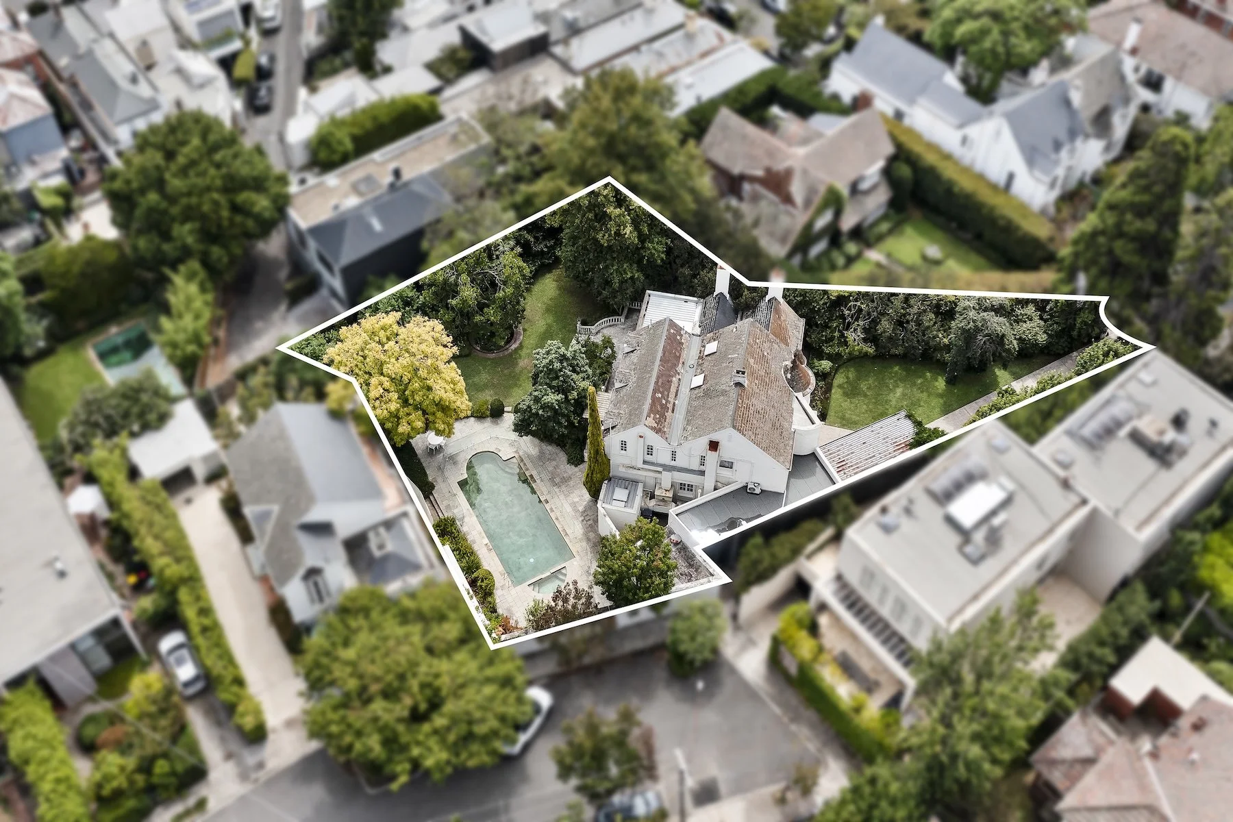 11-coolullah-avenue-south-yarra-for-sale-aerial-drone.jpg