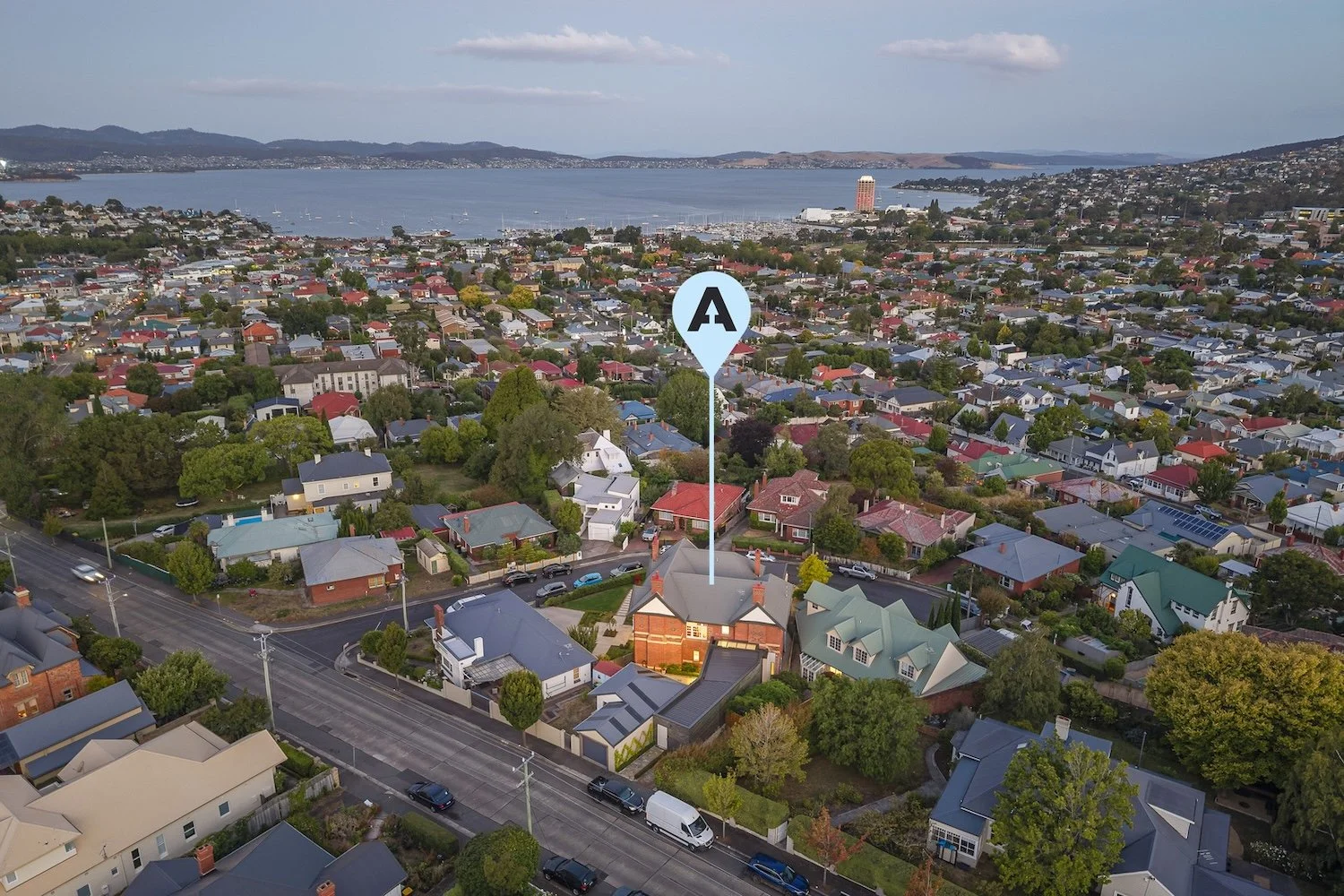 3-lasswade-avenue-sandy-bay-tasmania-drone-aerial.jpg