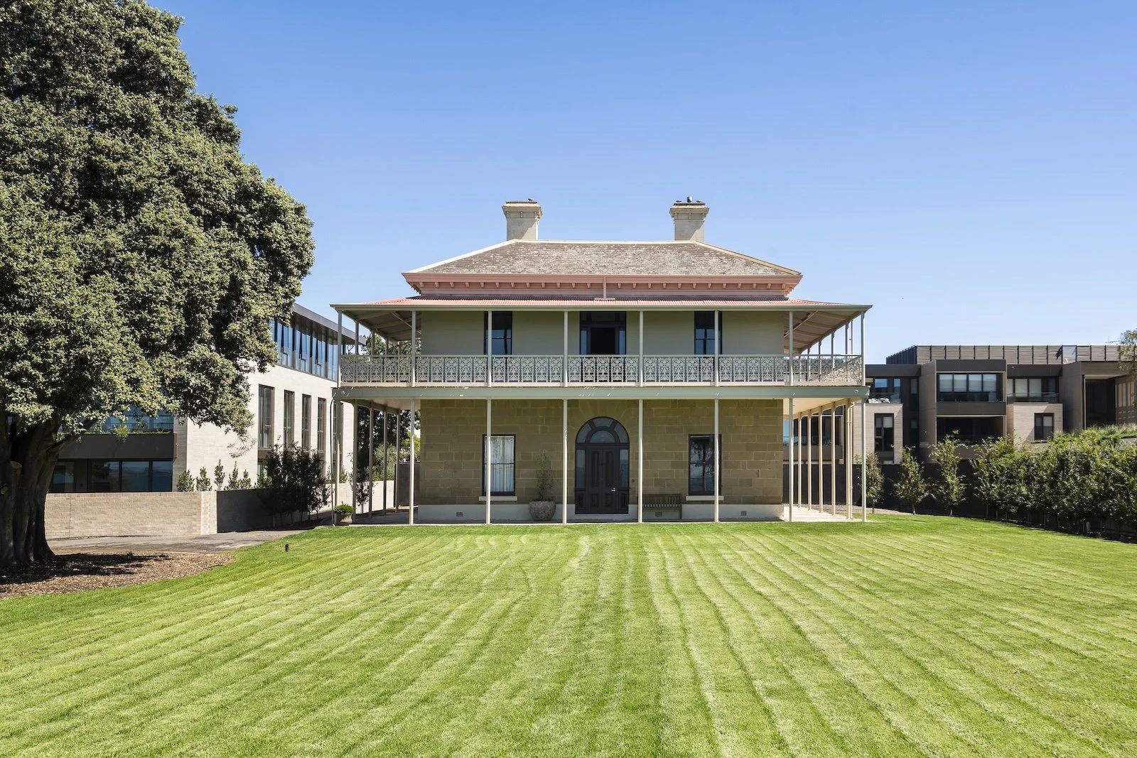 55-bay-st-rippleside-geelong-for-sale-georgian-facade.jpg