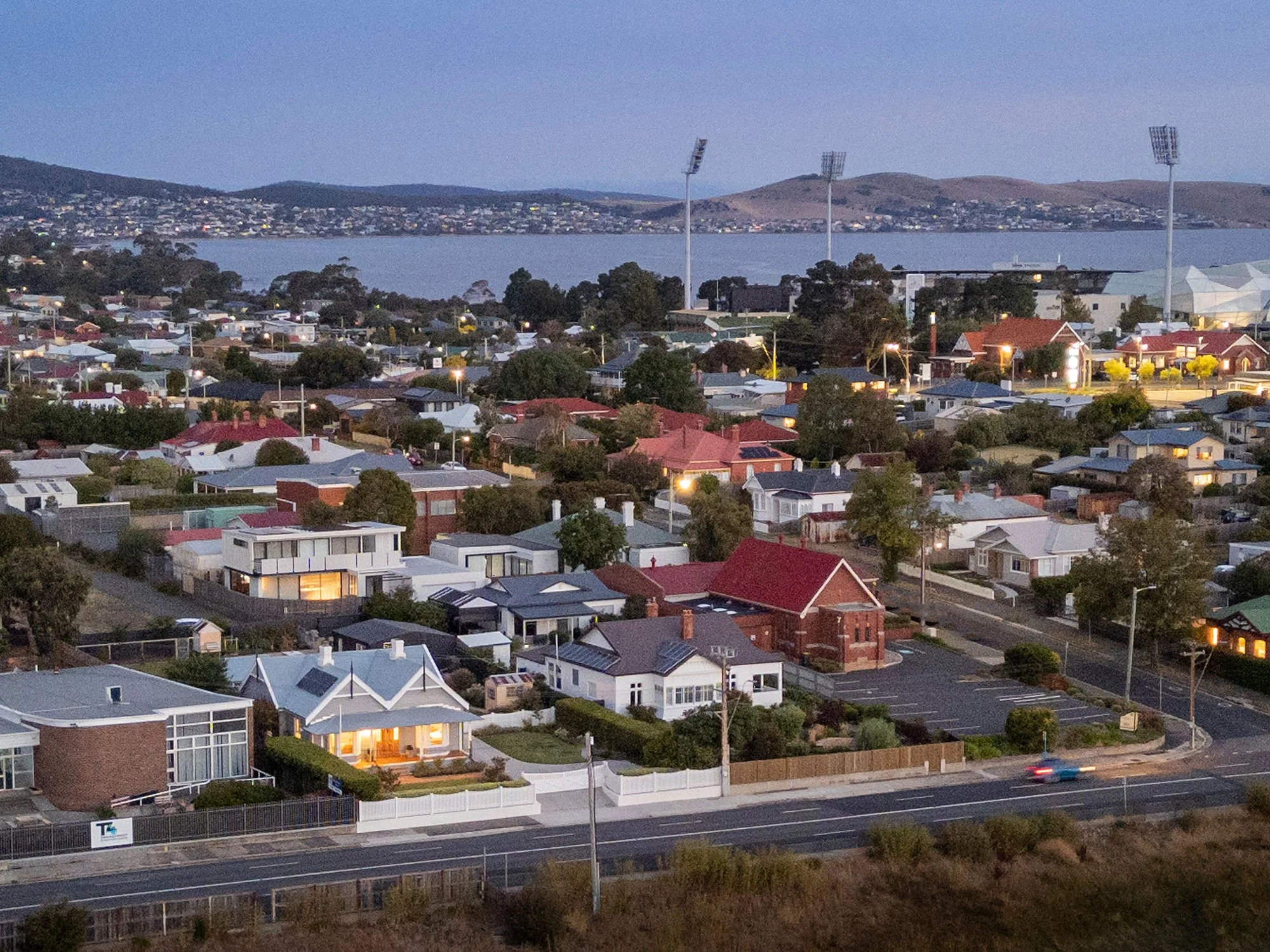 55-cambridge-road-bellerive-tasmania-for-sale-the-home-of-heritage-street-view.jpg