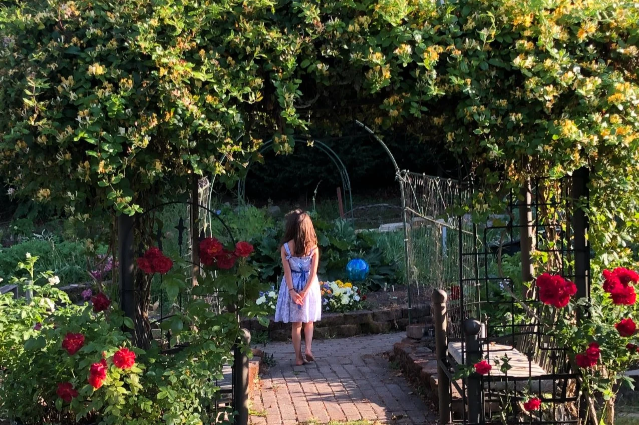 Boundaries, Belonging and the Beauty of Mwe