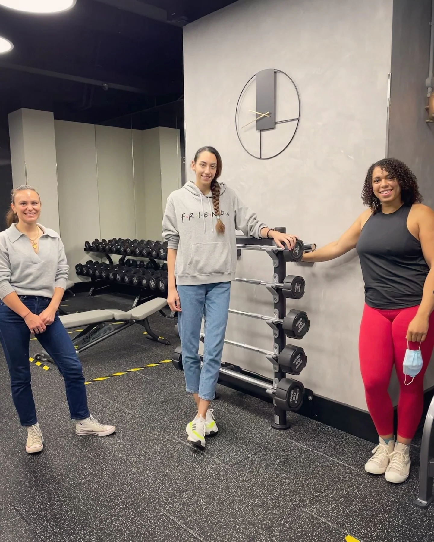 🥋Throwback to working with the very talented Olympian Kimia Alizadeh. The Iranian-Bulgarian taekwondo athlete 🥋

What a pleasure it was to meet you and work with you, would love for it not to have been under injury circumstances, but wishing much c