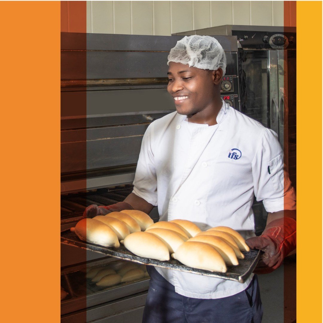 As part of our Catering services, we have a team of dedicated bakers on-site, delivering an array of baked breads and bakery items for our customers, fresh from the oven!
ㅤ
Visit our website to view our full Catering service offerings: https://vist.l
