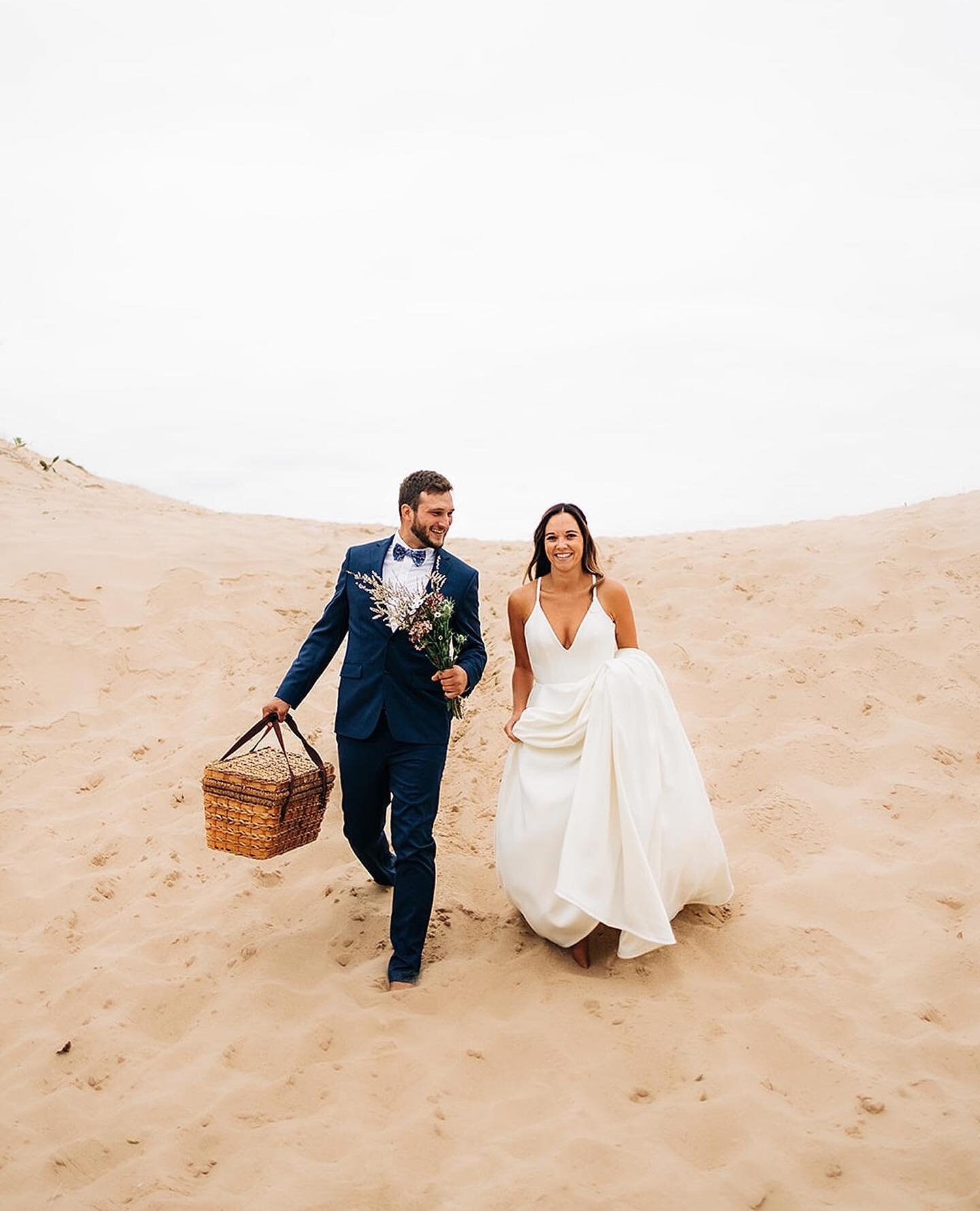 Wedding re-do!⁠
⁠
Kara and Cole&rsquo;s real wedding wasn&rsquo;t what they imagined. When I heard the story it broke my heart, so I took them to the beach and we had an adventure. 

It&rsquo;s never to late 💖
