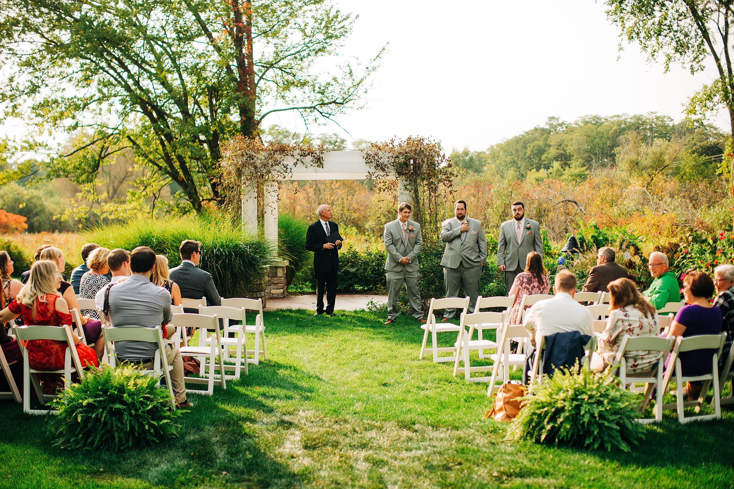 backyard-wedding01.jpg