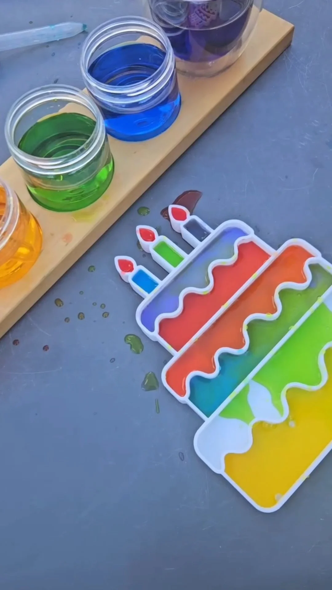 Cake sensory tray activity.jpg