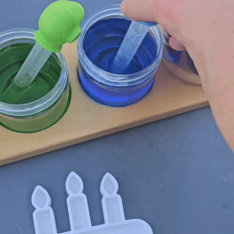 Cake sensory tray gif.gif