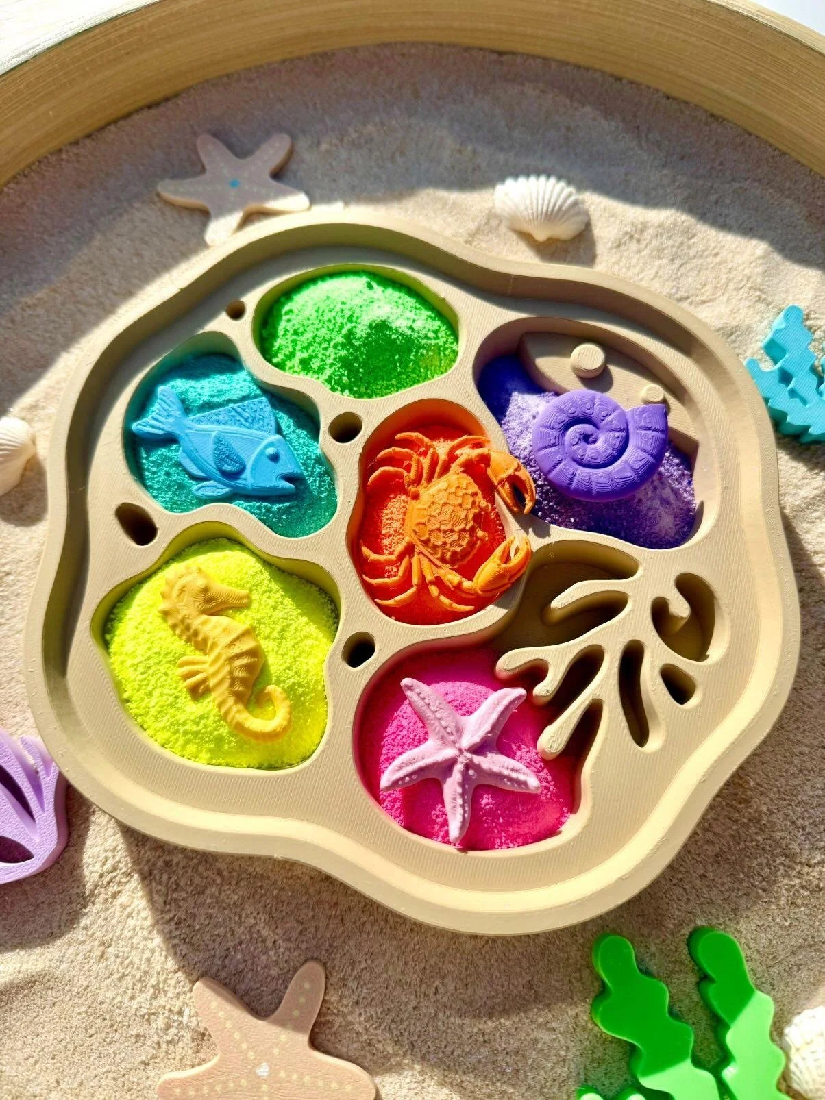 Rockpool Sensory Tray - Play Scene