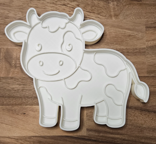 cow farm playtray.png
