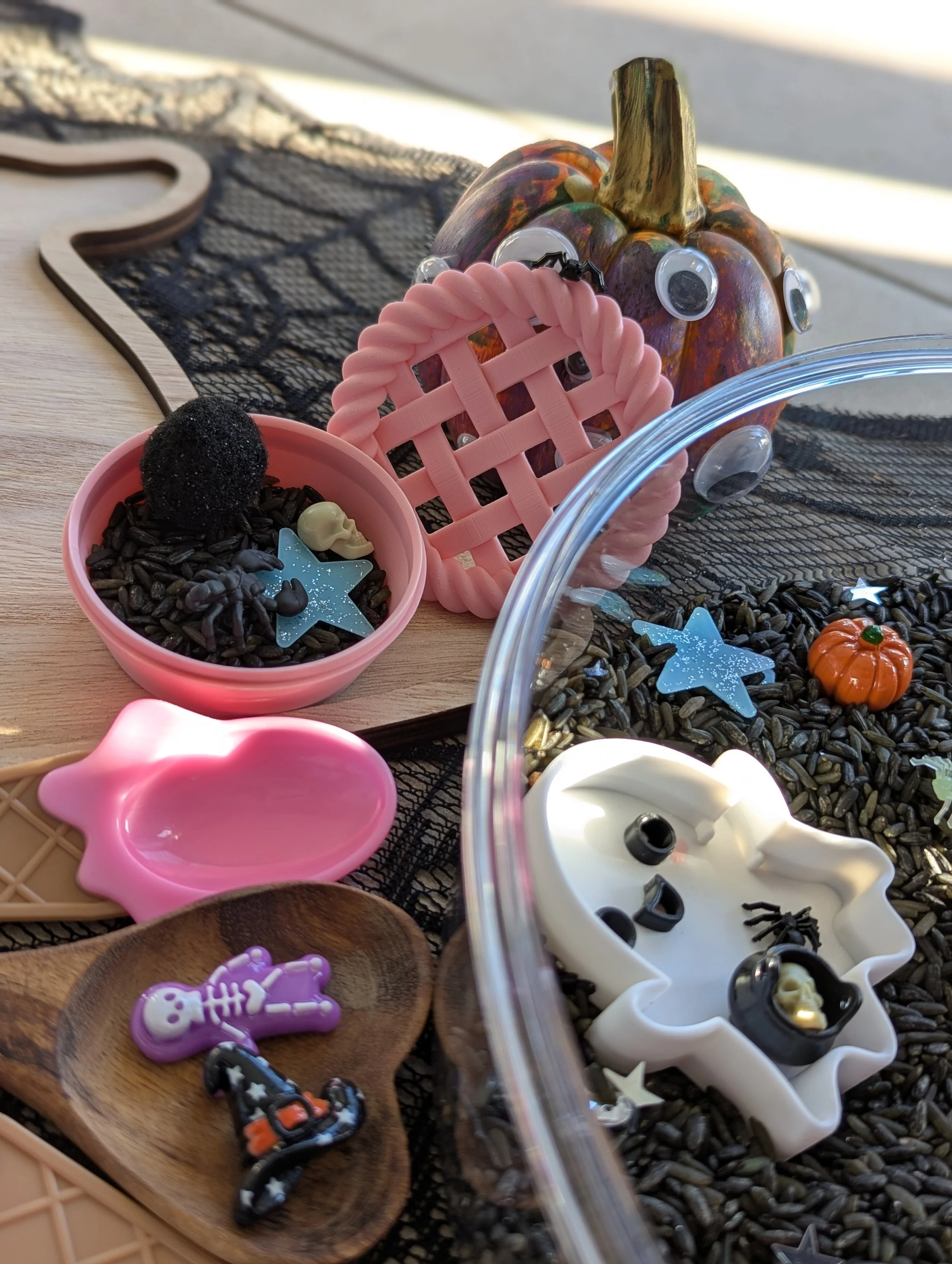 ghost halloween play pie (9).jpg