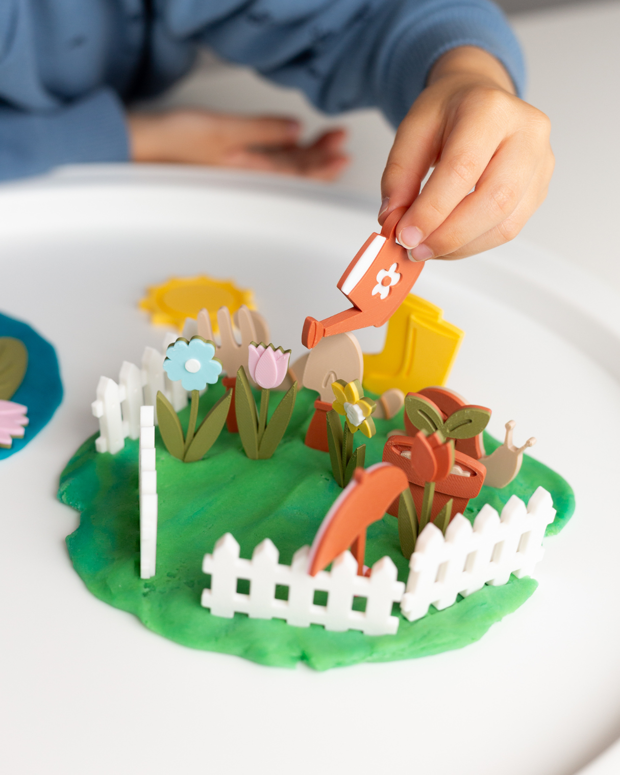 Garden mini play pieces for small world and sensory play