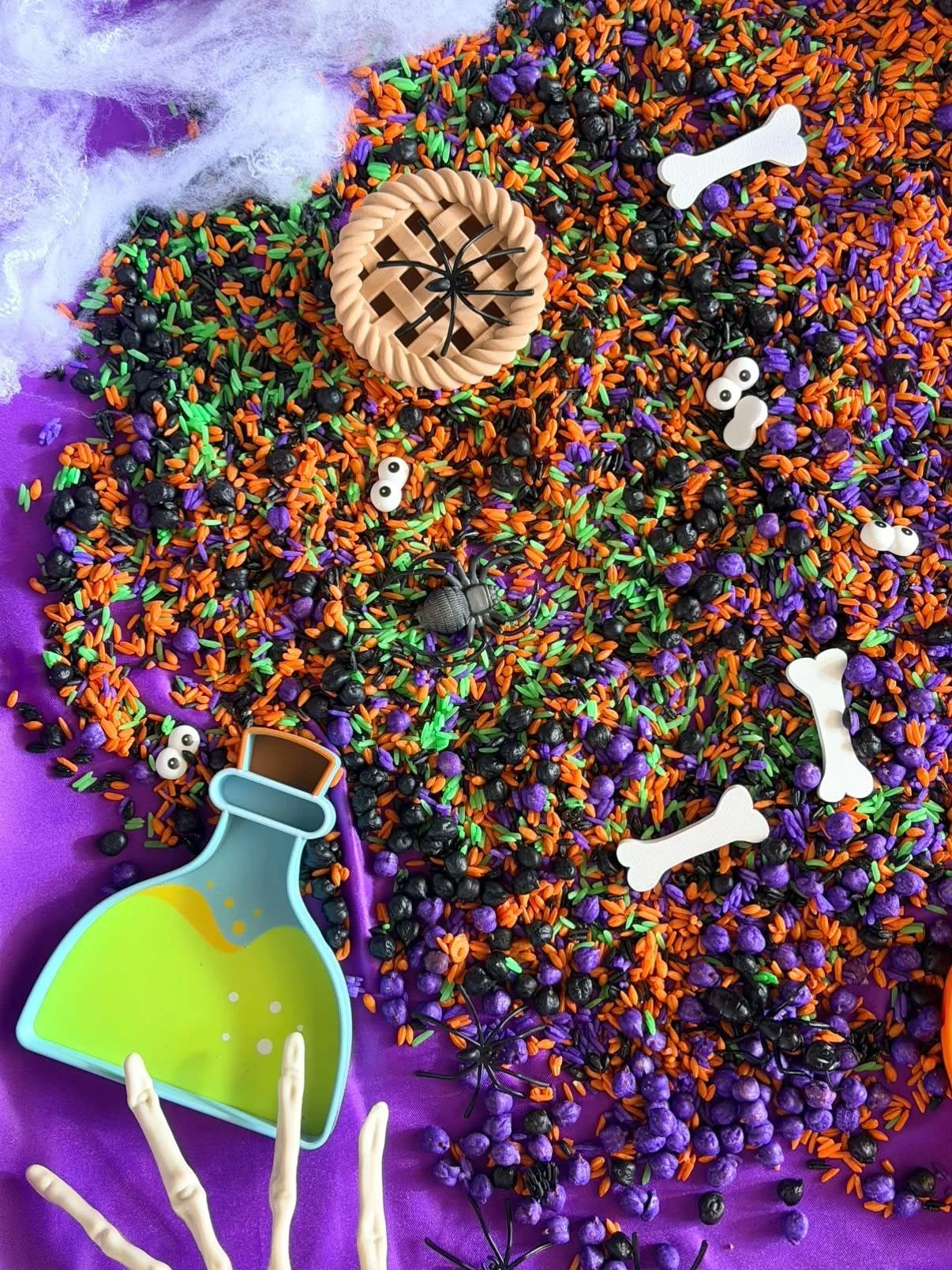 Halloween sensory kit pie kids activity .jpg