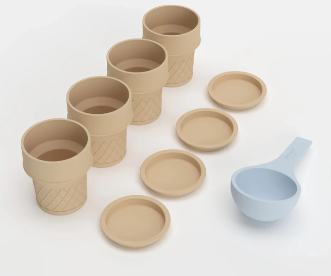 Natural silicone ice cream cones and scoop for pretend play