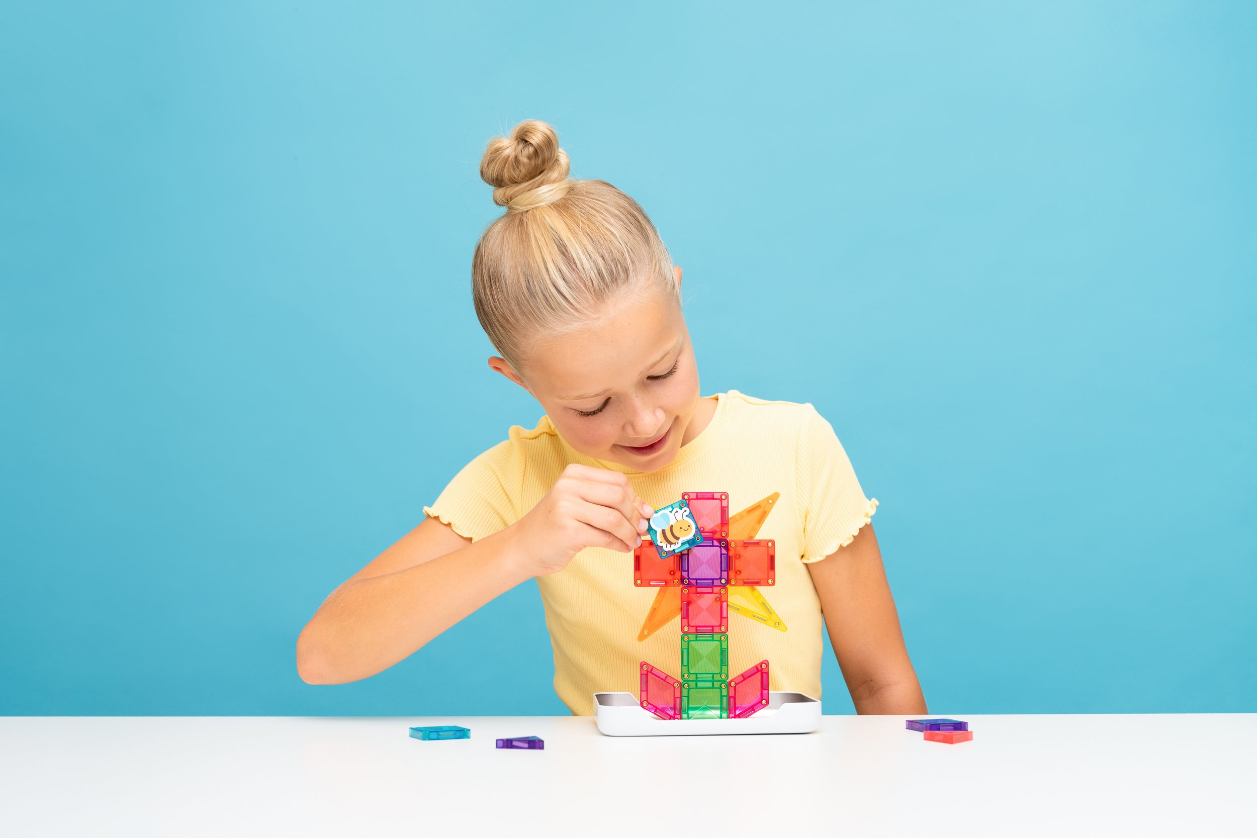 connetix travel pack mini magnetic tiles (17).jpg