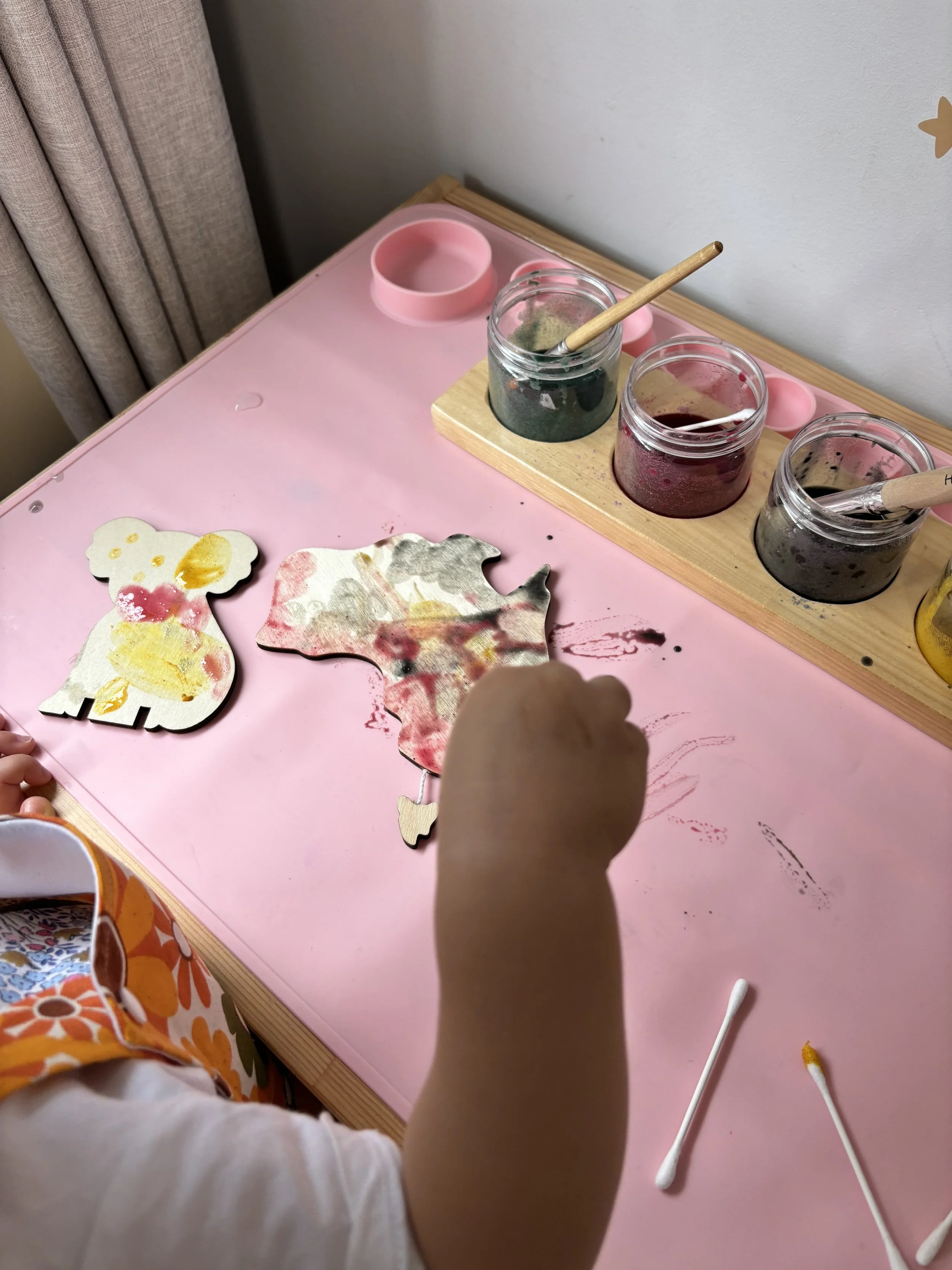 NAIDOC Week inspired art activity for children featuring nature treasures, loose parts and open-ended crafting materials.