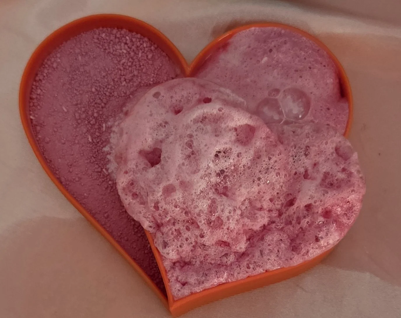 heart sensory play tray fizz.jpg