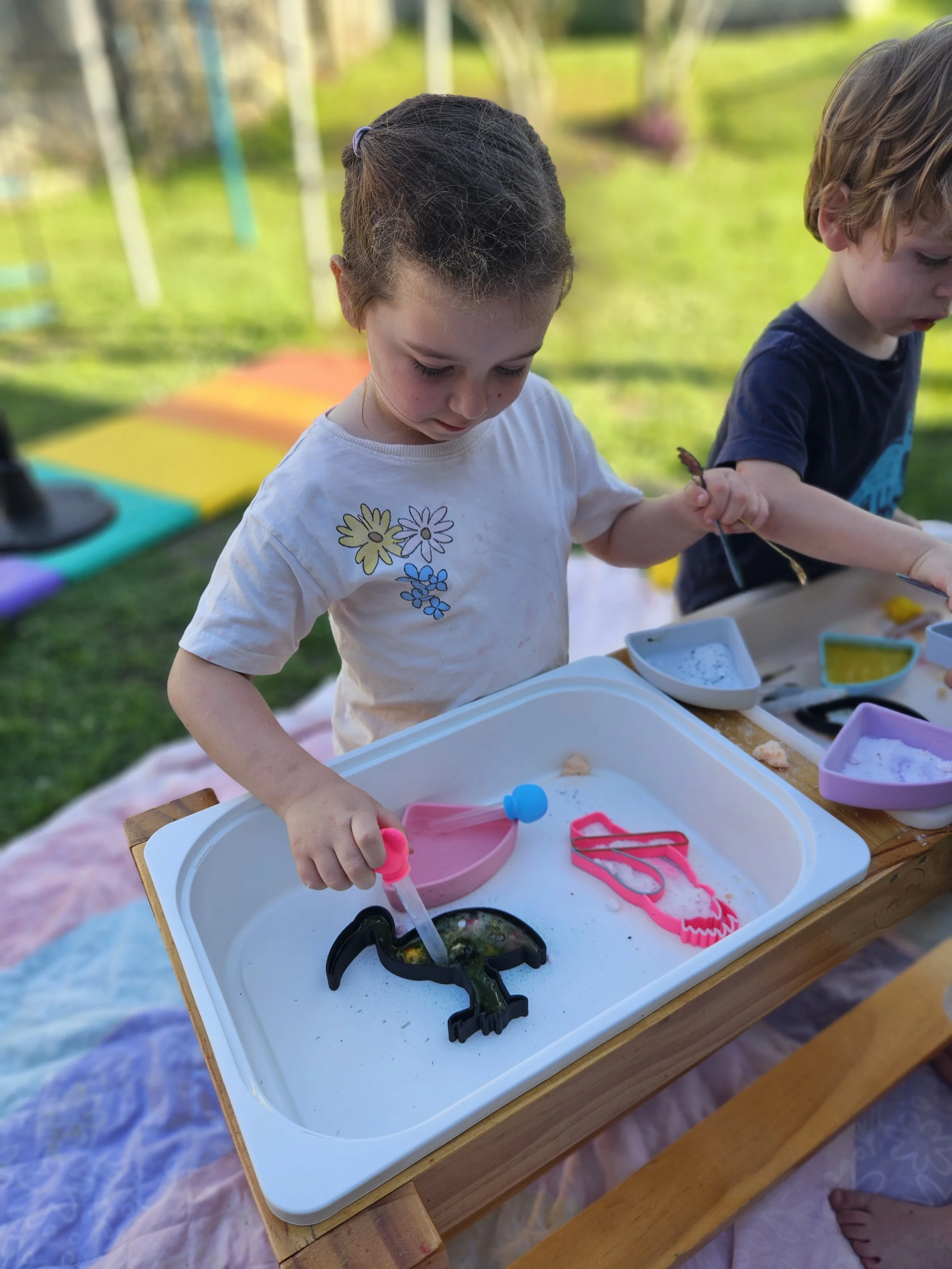 bin chicken sensory tray