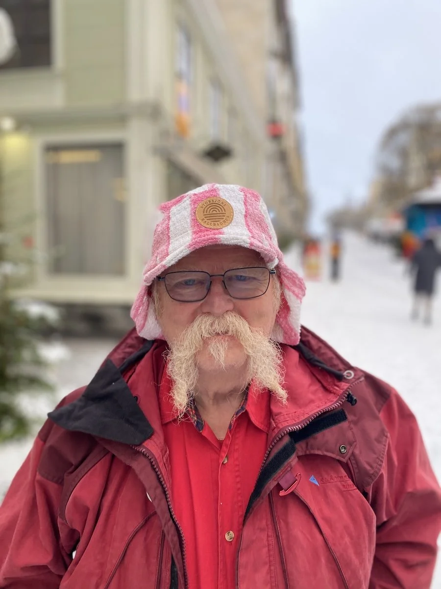 Polkagrisen ute 2.jpg