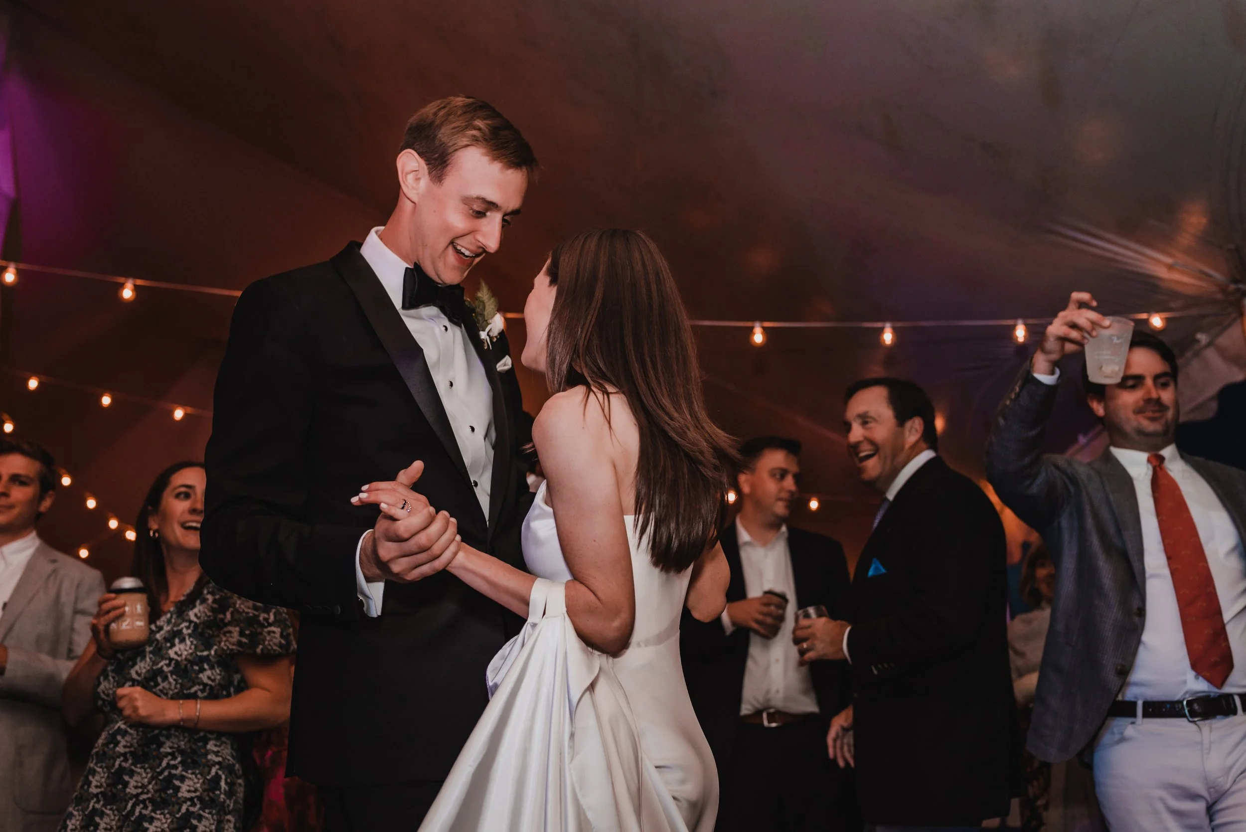 Schulz_DeepCreekLakeWedding_DeepCreekLakeMarylandPhotographer_Reception-267.jpg