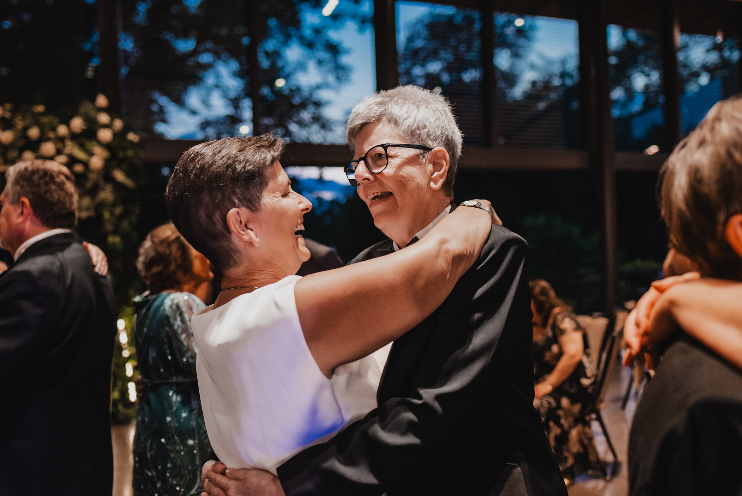 Reception Linfield Pittsburgh, PA National Aviary Wedding-332.jpg