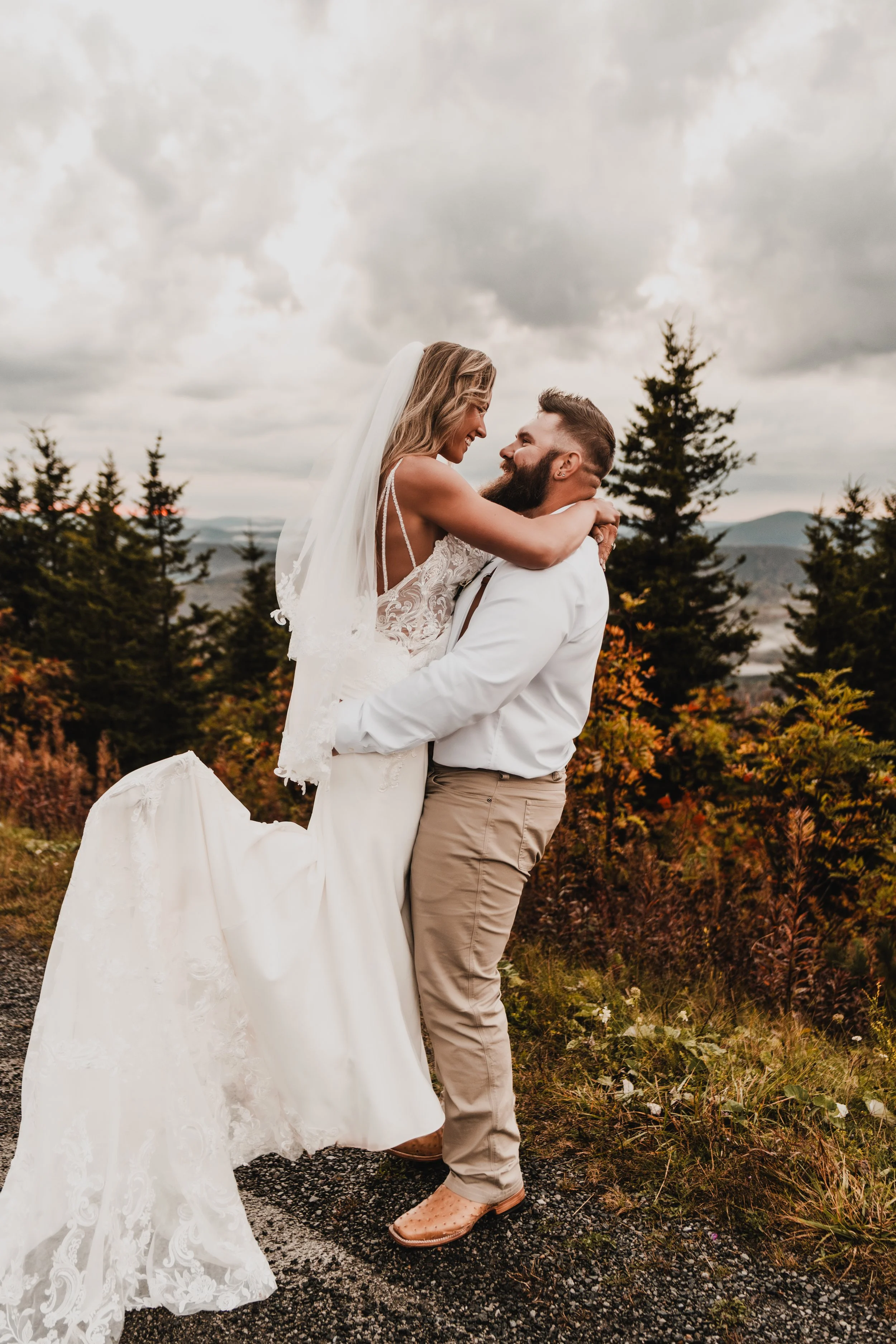 FergusonSpruceKnobElopement-109.jpg