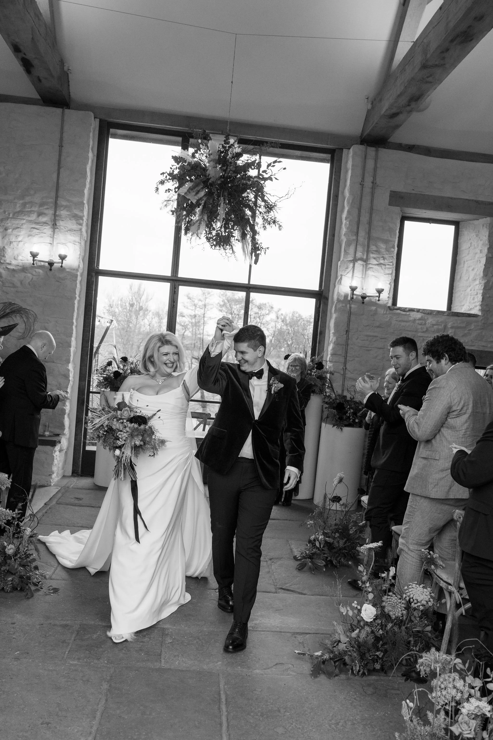 LlantilioHouseAbergavennyWeddingPhotographybyPhotographerBenHolbrook-24.jpg