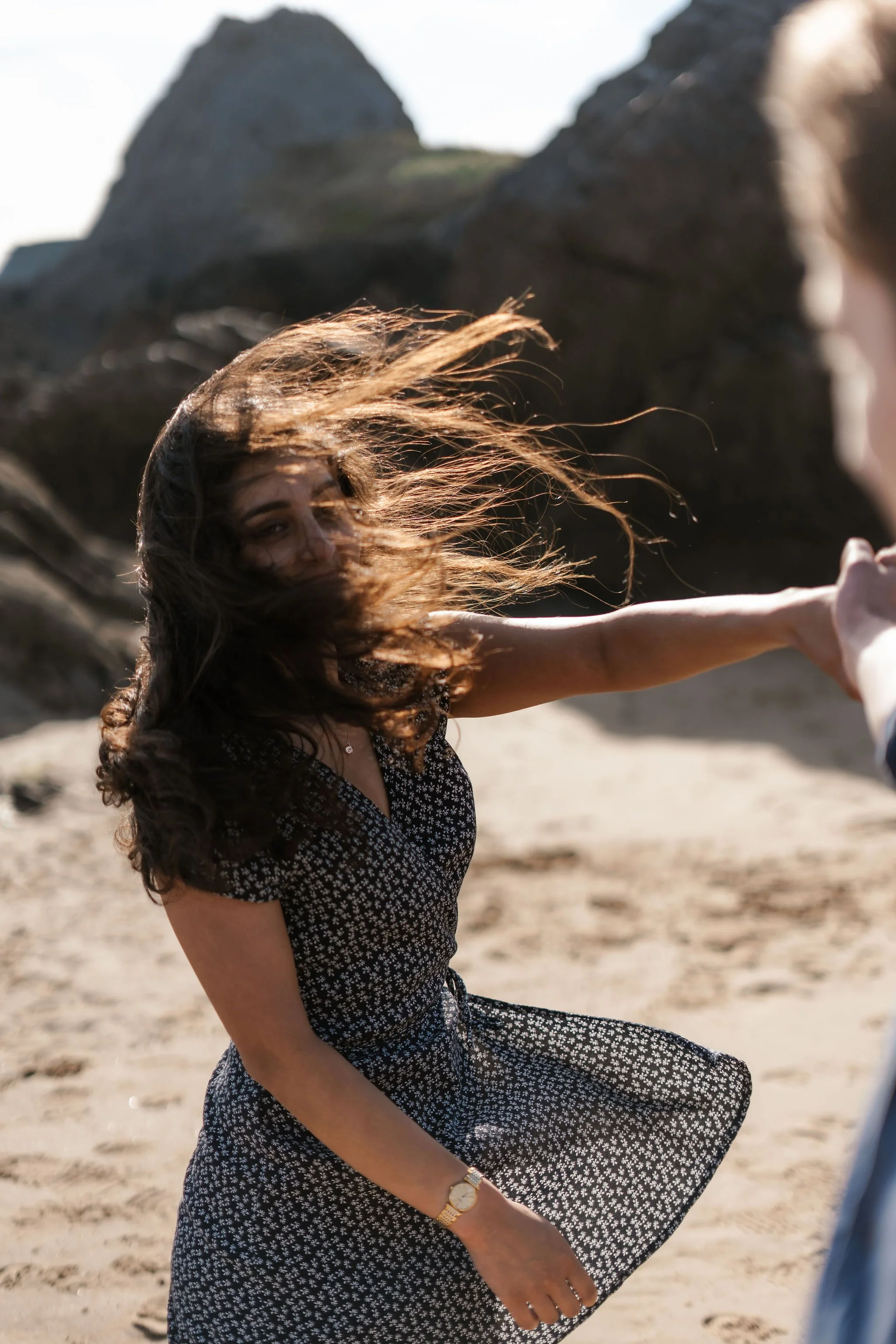 ThreeCliffsGowerCouple'sEngagementPhotoshootontheBeachbyBenHolbrookPhotography-85.jpg