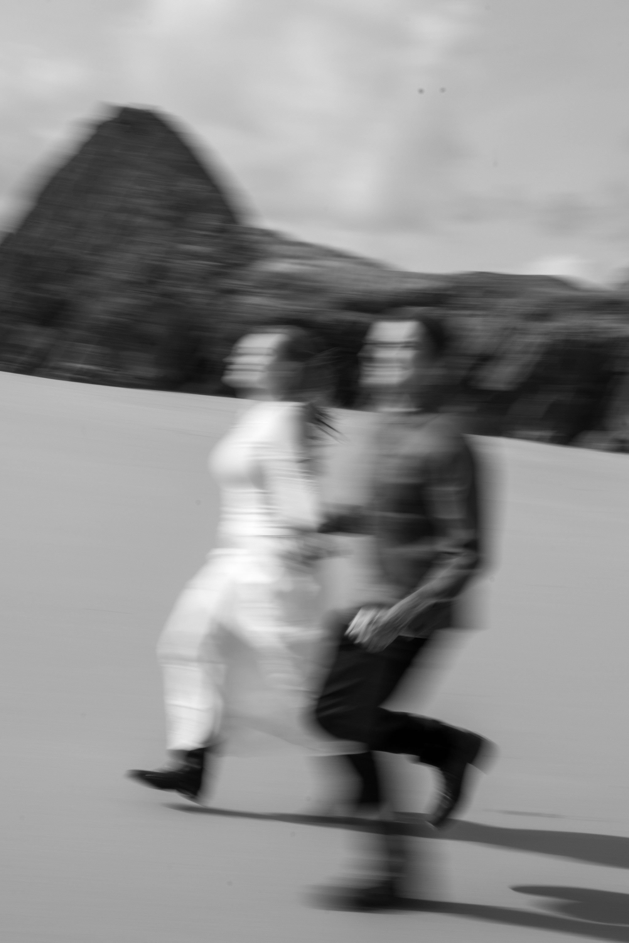 Outdoorcouplephotoshootsessionswalesuk-byBenHolbrookPhotography-47.jpg