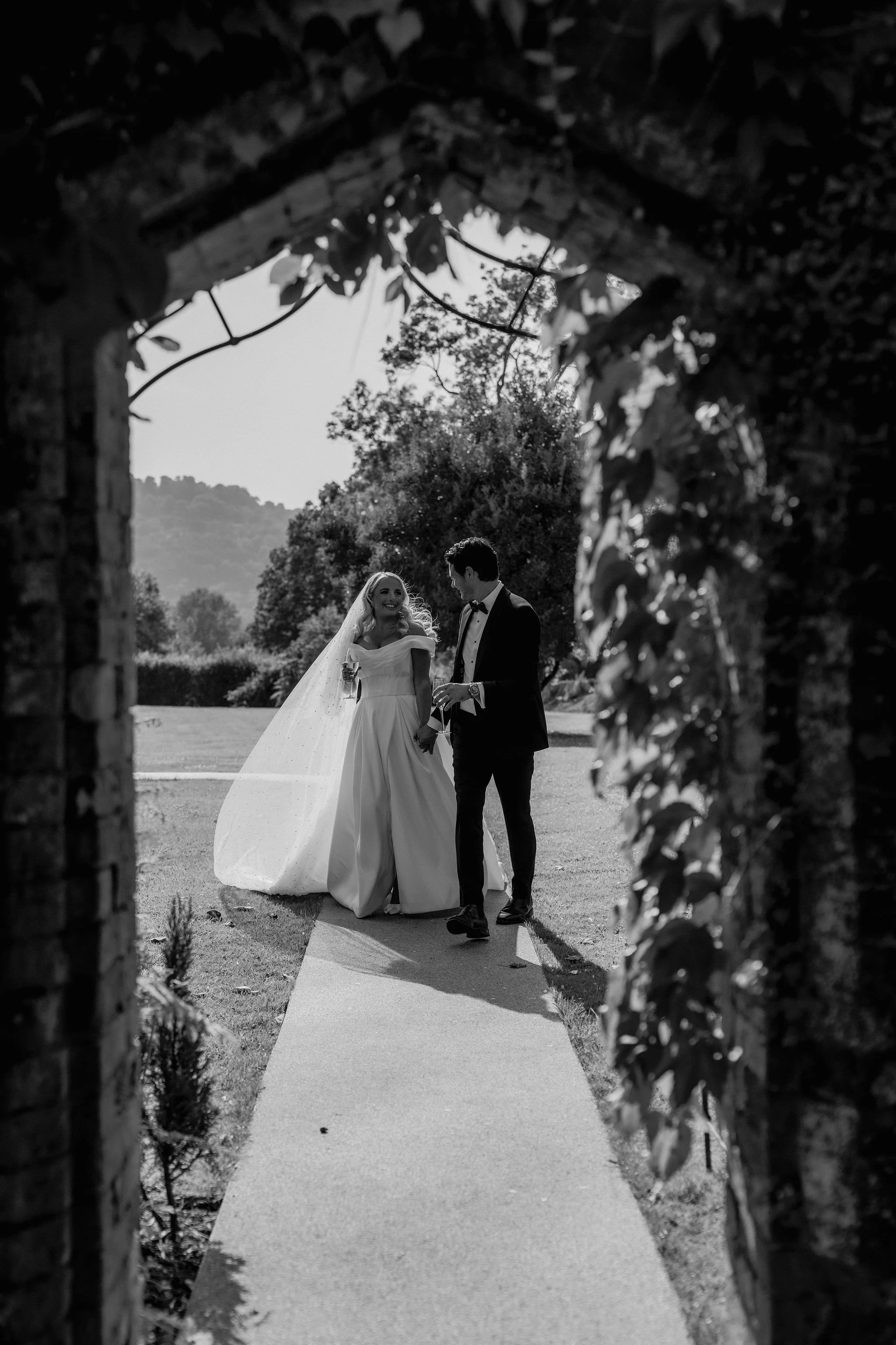 DuffrynMawrCountryHouseAbergavennyWeddingPhotographybyBenHolbrook-439.jpg